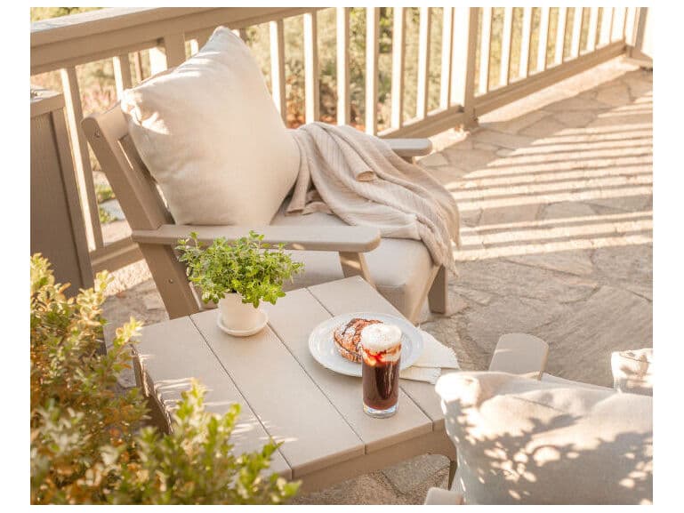 POLYWOOD® Martha Stewart Chinoiserie Outdoor Patio End Table