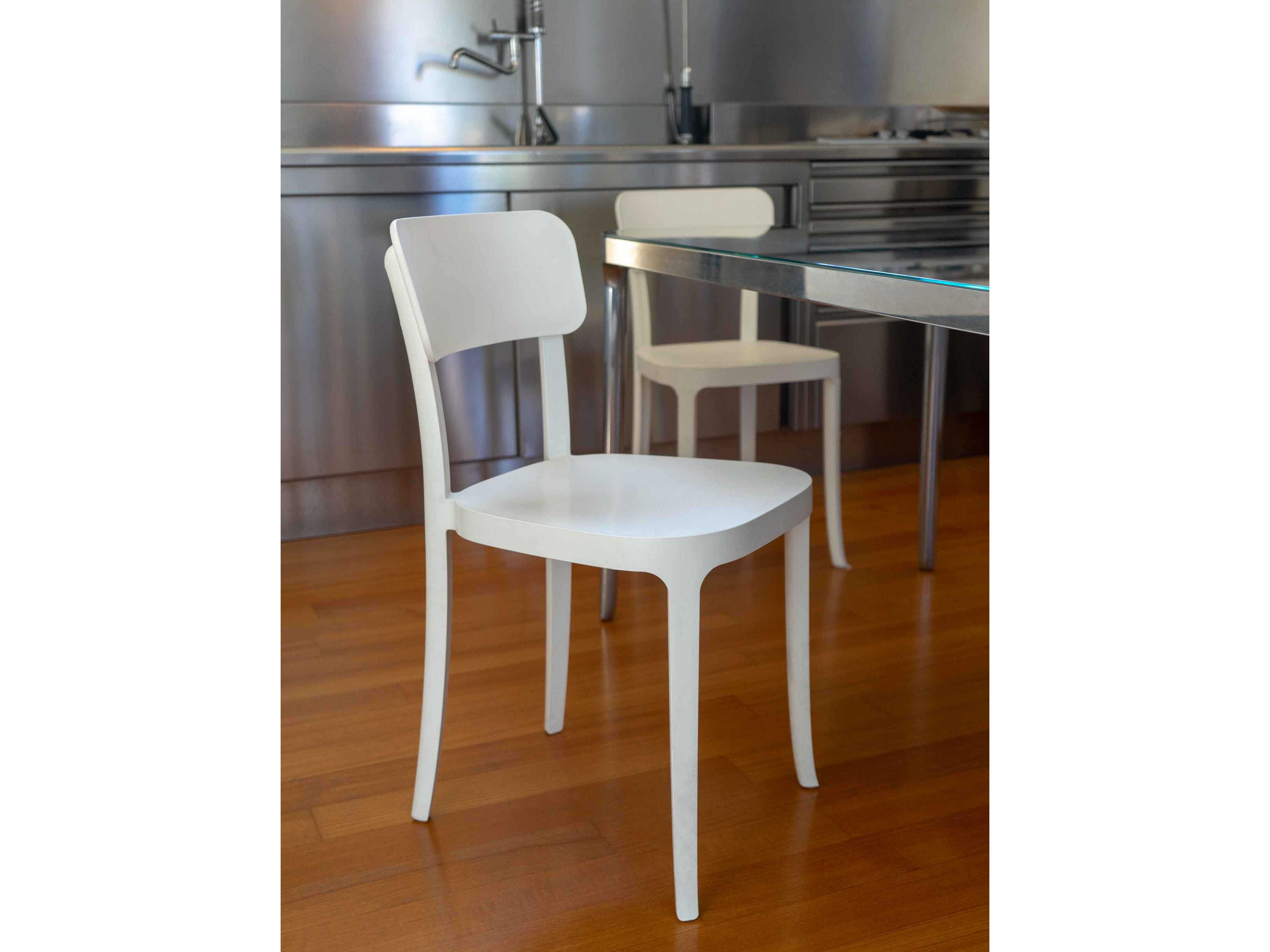 Qeeboo Outdoor K White Polypropylene Dining Chair (Set of 2)