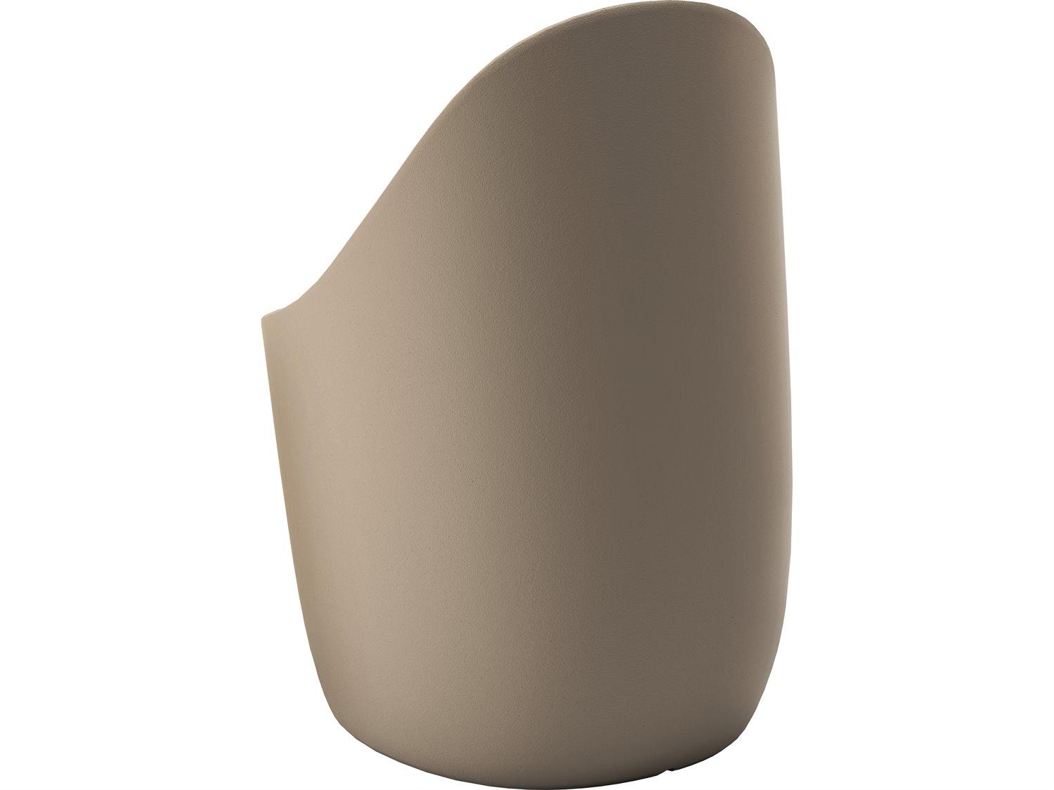 Qeeboo Outdoor Cobble Ottawa Recycled Plastic Dining Chair