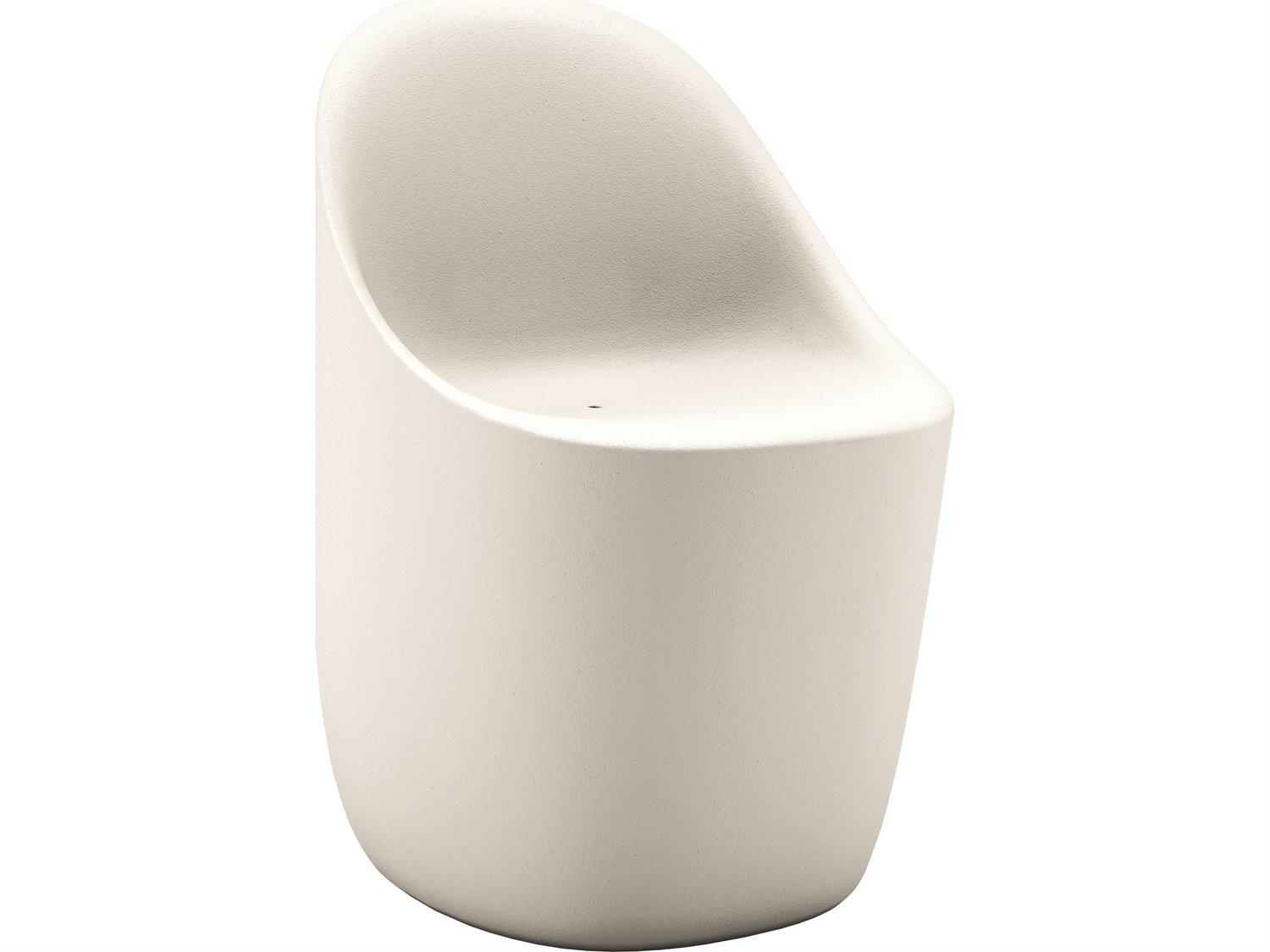 Qeeboo Outdoor Cobble White Warm Recycled Plastic Dining Chair