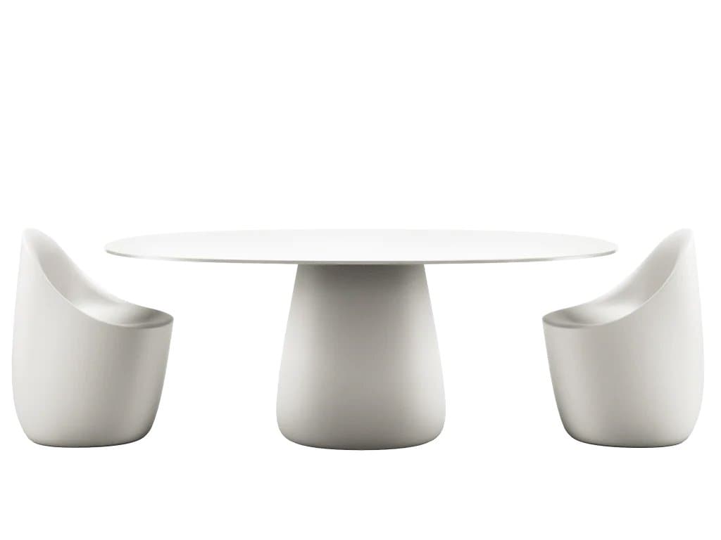 Qeeboo Outdoor Cobble White Warm Recycled Plastic Oval Dining Table