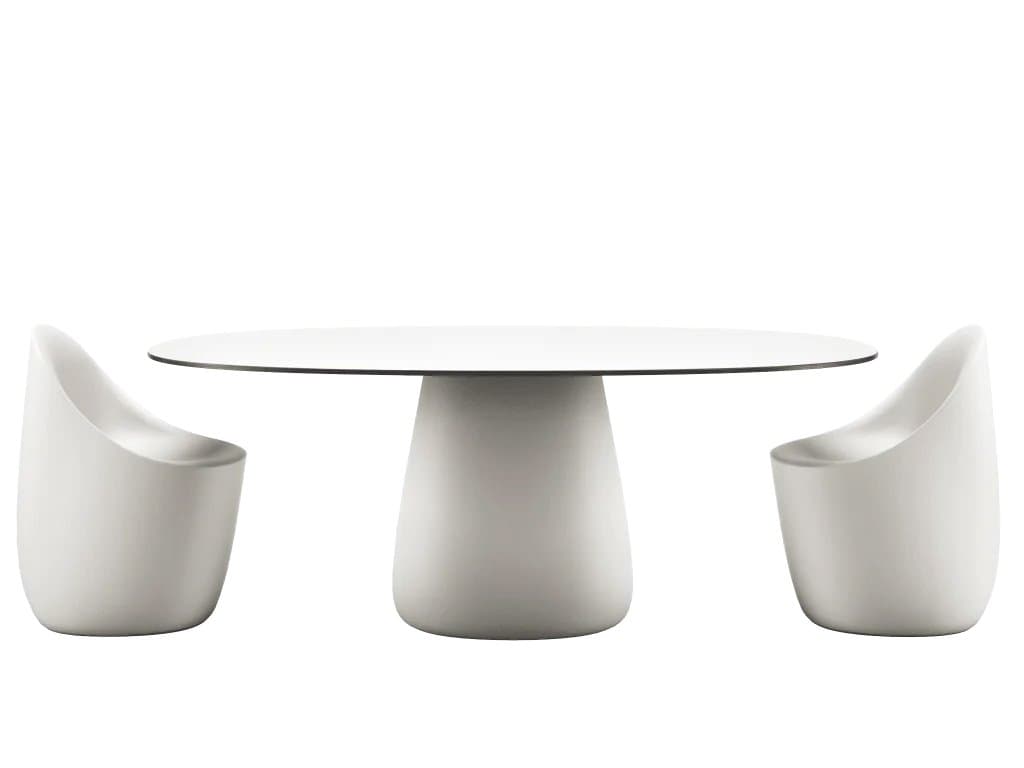 Qeeboo Outdoor Cobble Warm White Black Stratified Recycled Plastic Oval Dining Table