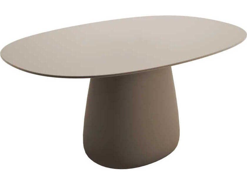 Qeeboo Outdoor Cobble Ottawa Recycled Plastic Oval Dining Table