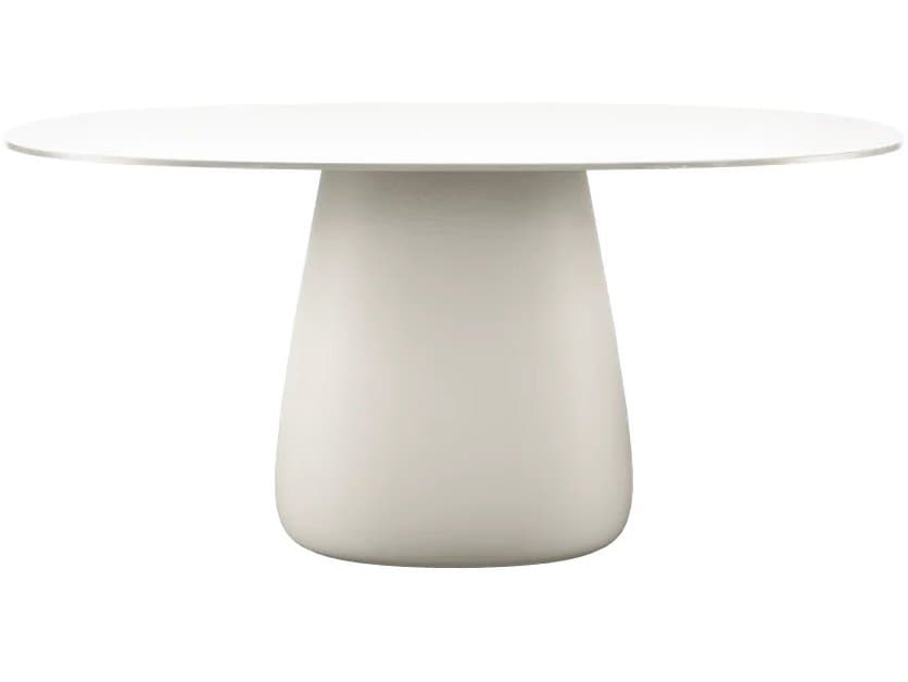 Qeeboo Outdoor Cobble White Warm Recycled Plastic Oval Dining Table