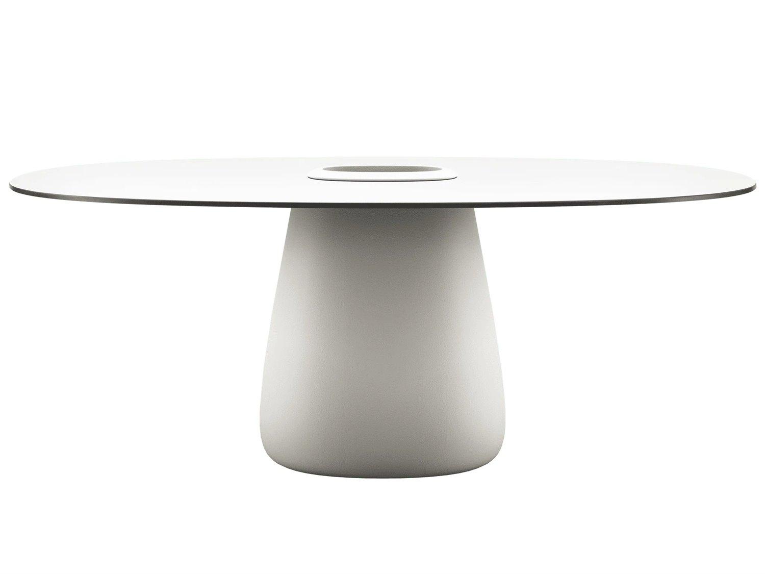 Qeeboo Outdoor Cobble Warm White Black Stratified Recycled Plastic Oval Dining Table