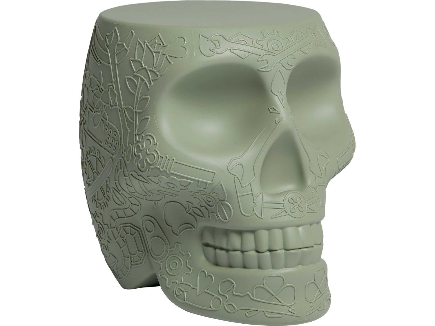 Qeeboo Outdoor Mexico Balsam Green Recycled Plastic Round End Table