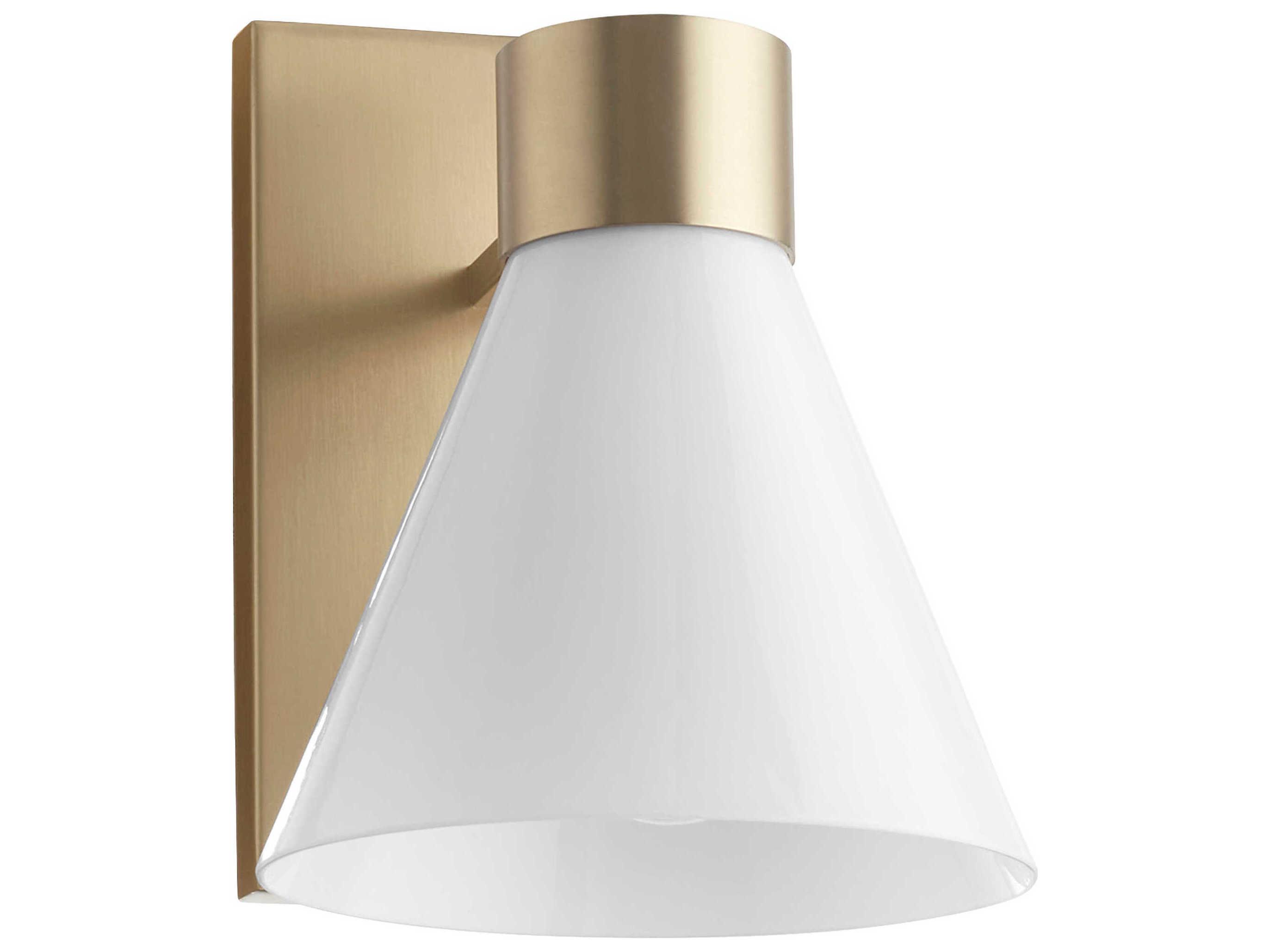 Quorum Beldar 1-Light Aged Brass Wall Sconce