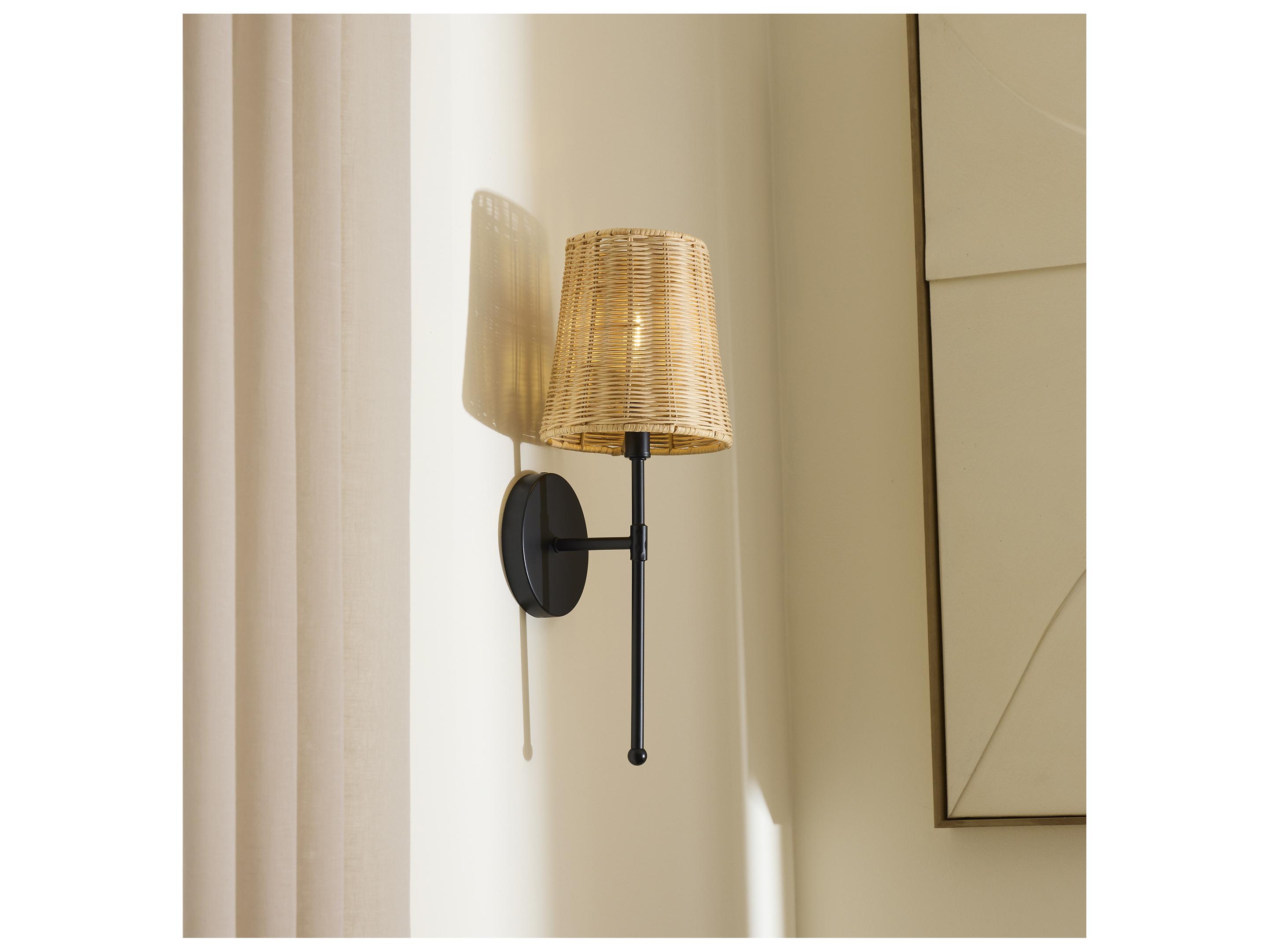 Quorum Fairview 1-Light Matte Black Wood Wall Sconce