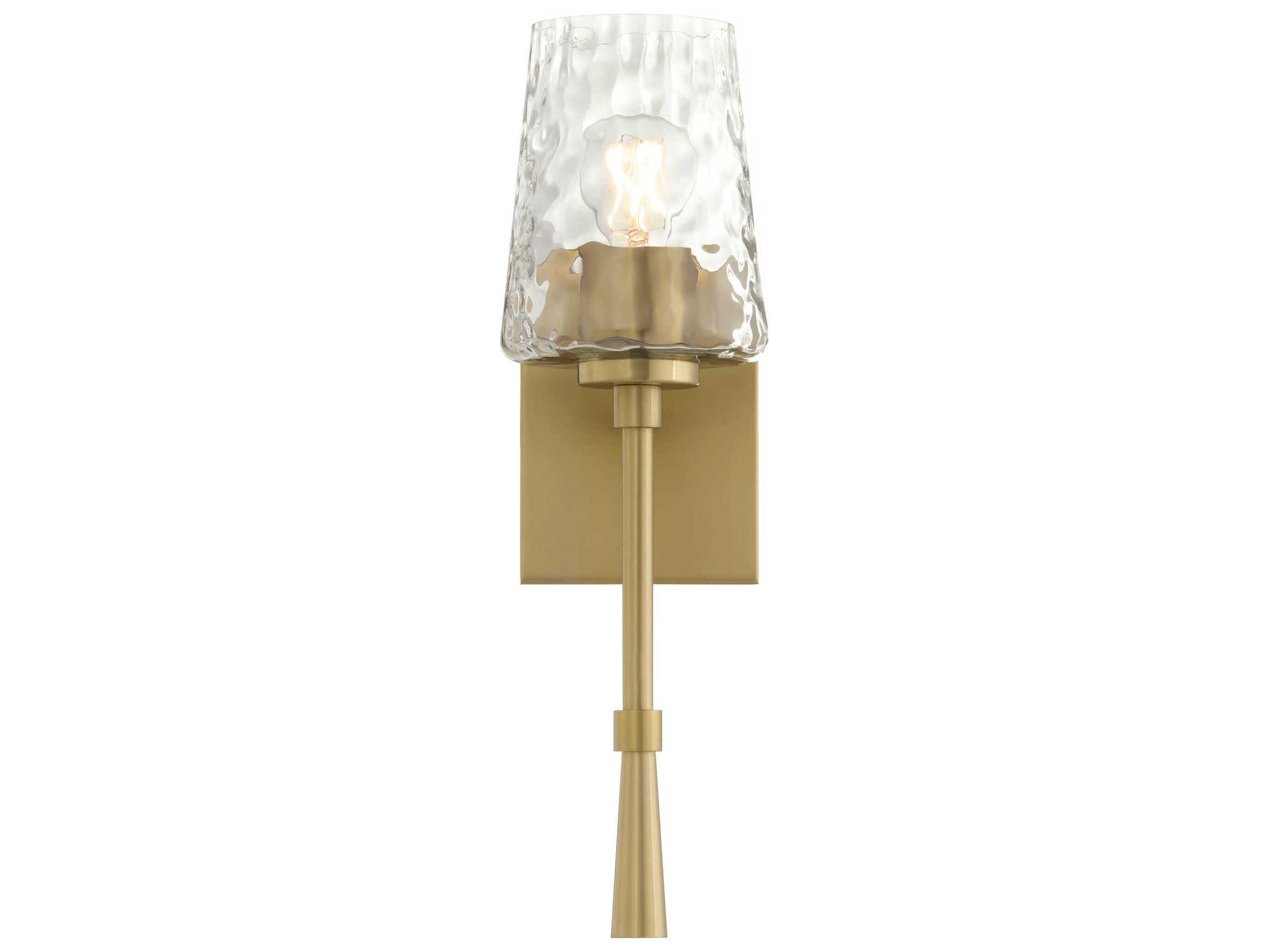 Quorum Goodwin 1-Light Aged Brass Wall Sconce