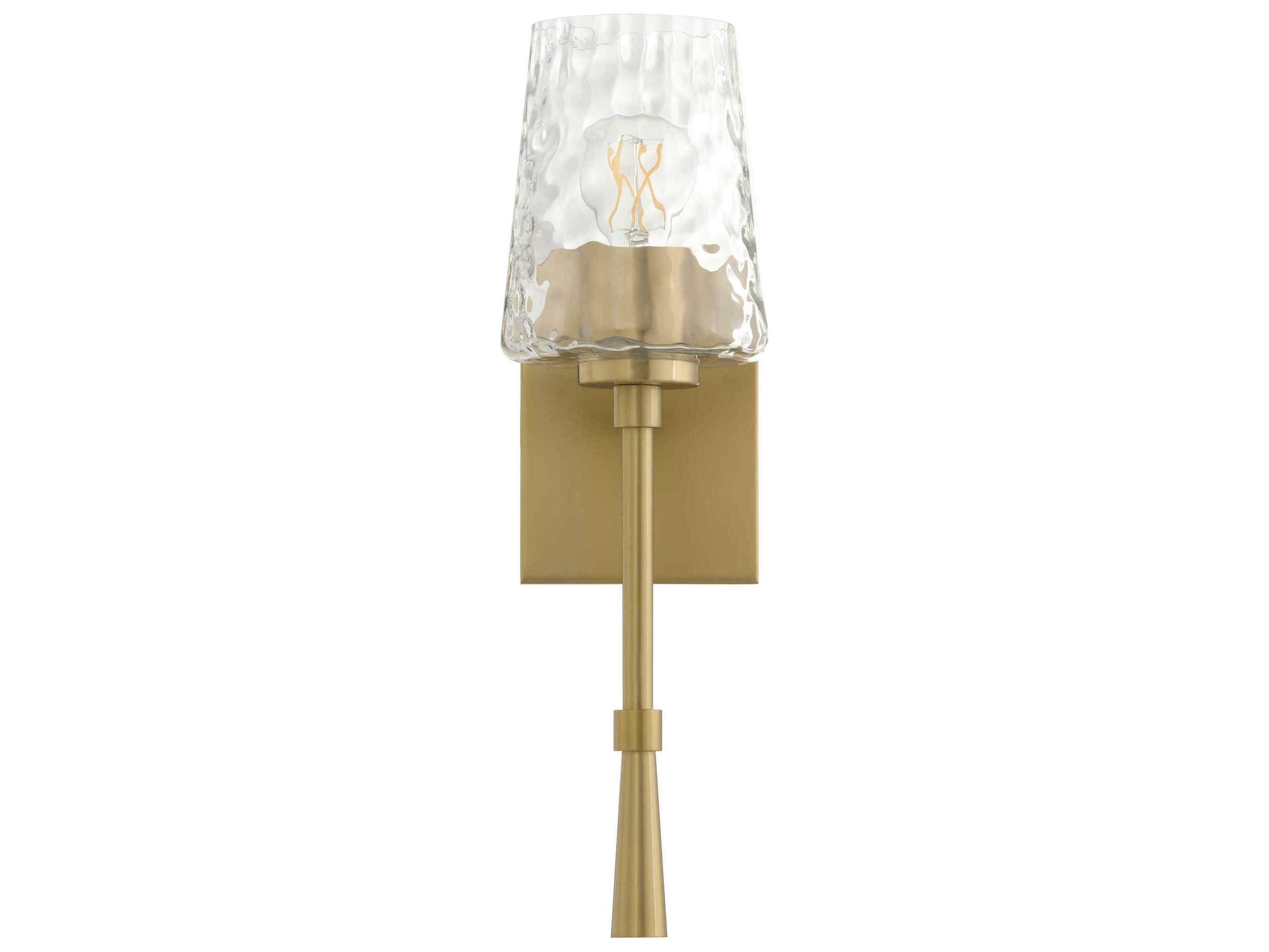 Quorum Goodwin 1-Light Aged Brass Wall Sconce