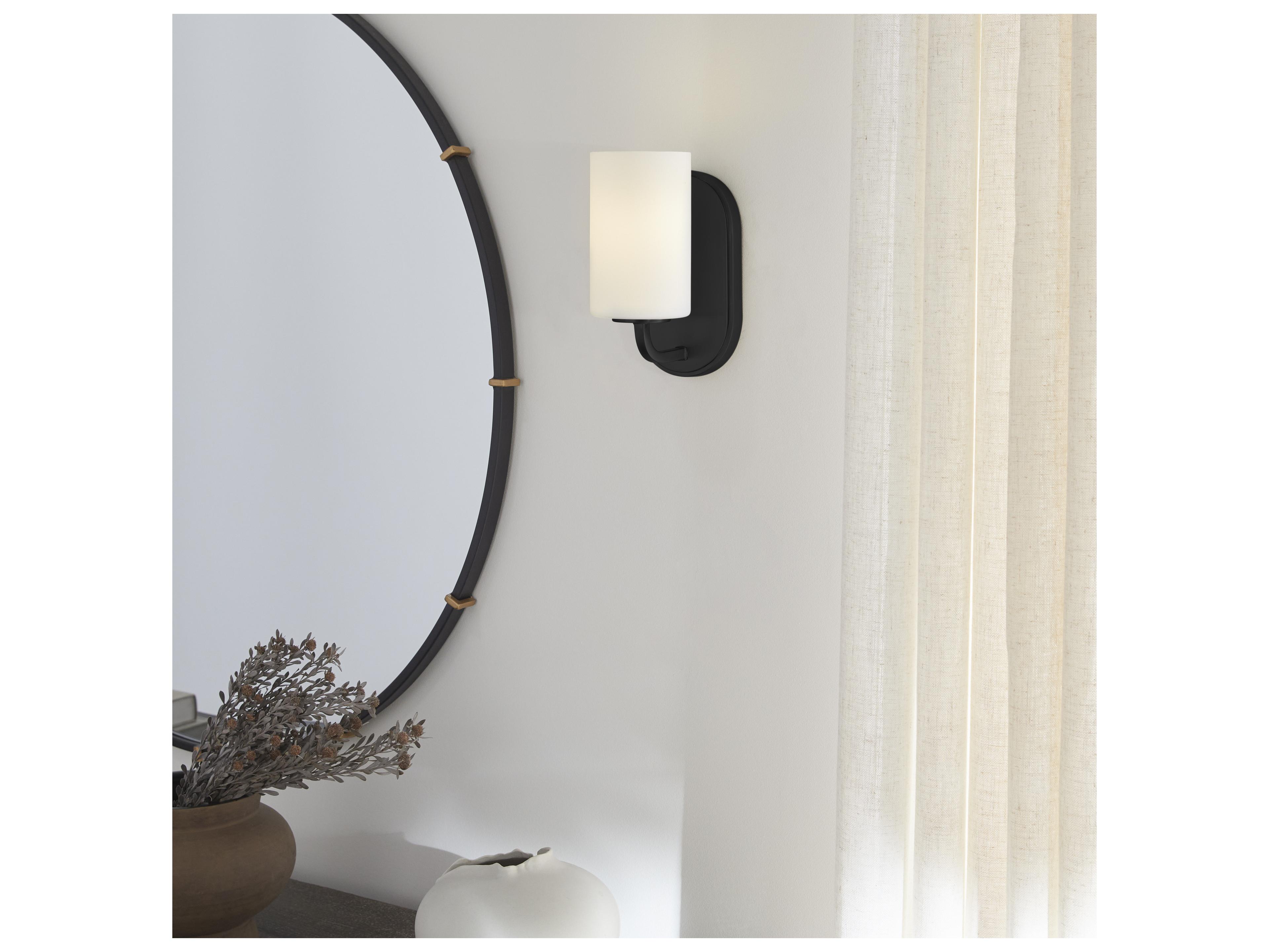 Quorum Rutherford 1-Light Matte Black Wall Sconce