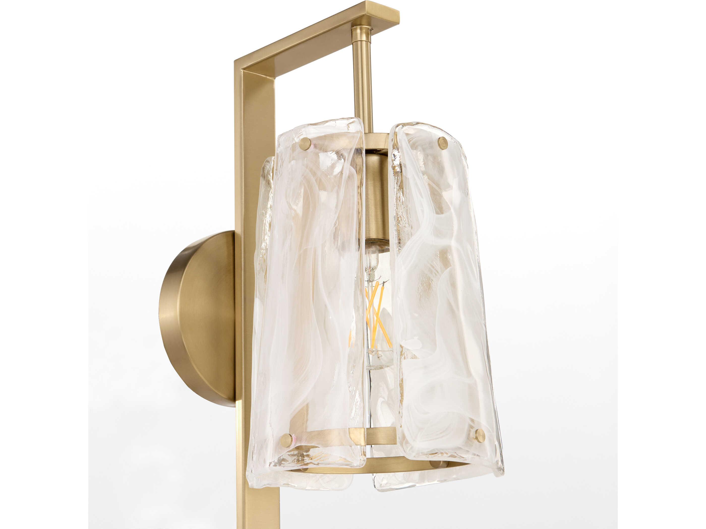 Quorum Prestige 1-Light Aged Brass Wall Sconce