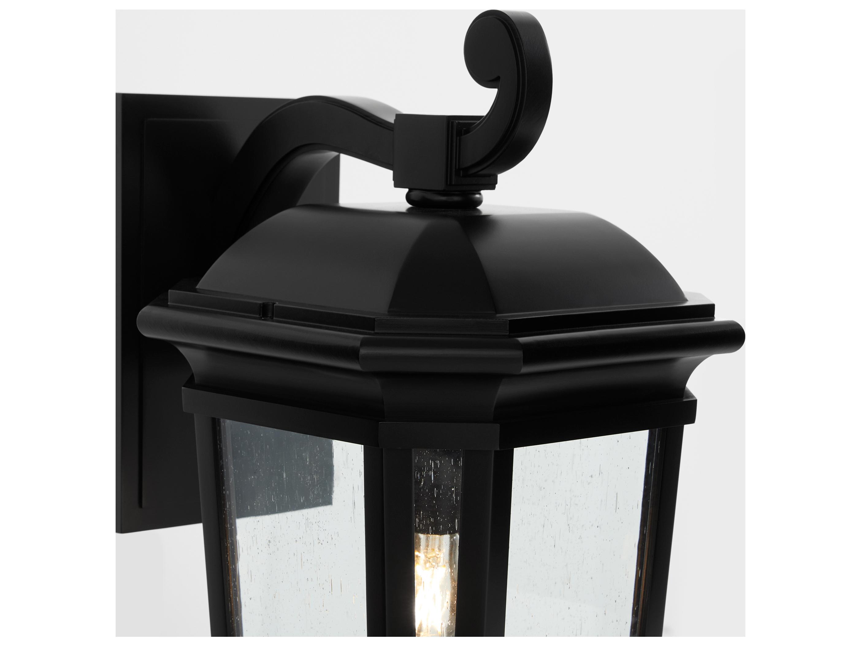 Quorum Murphy 1-Light Outdoor Wall Light