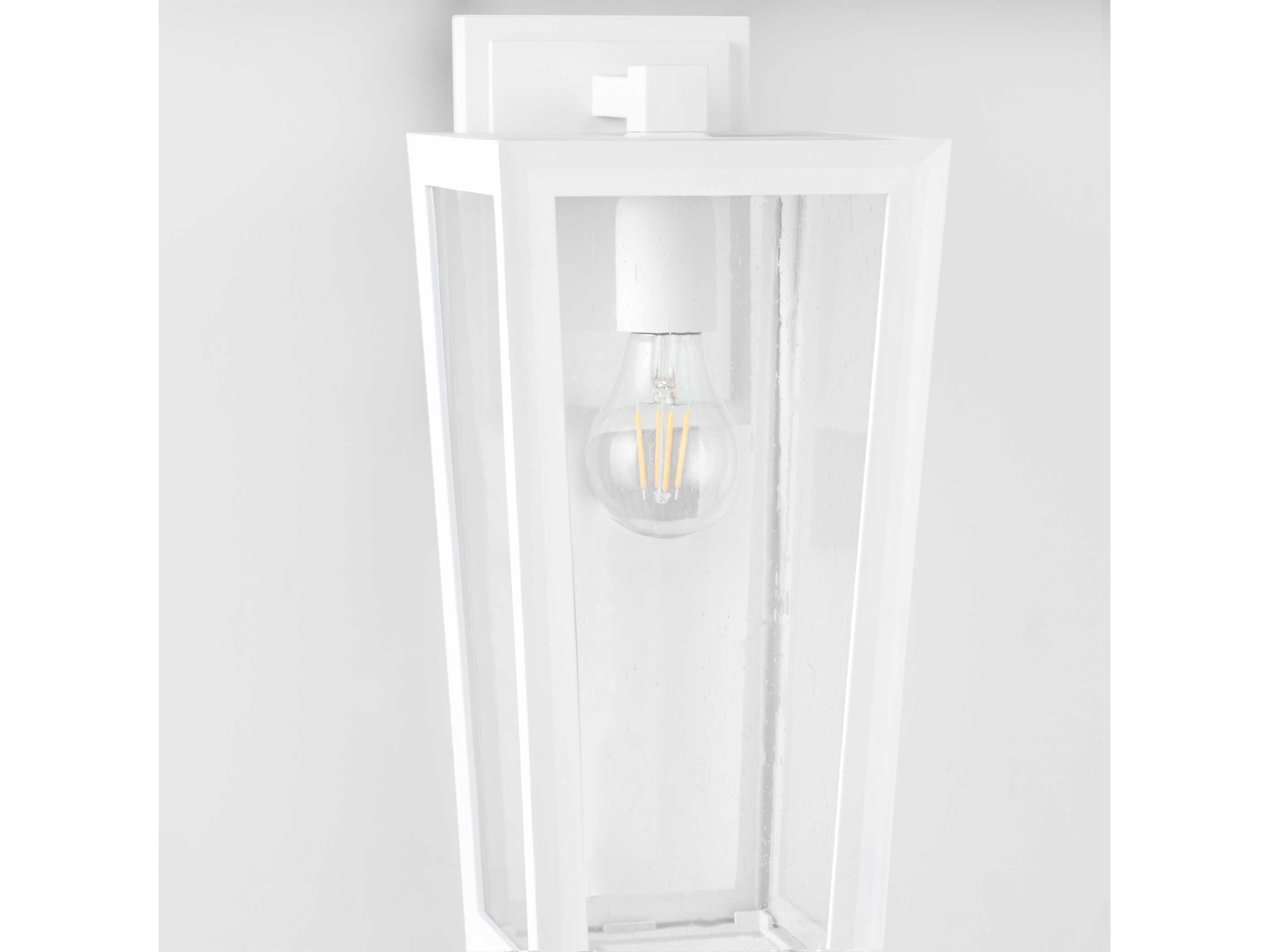 Quorum Bravo 1-Light Outdoor Wall Light
