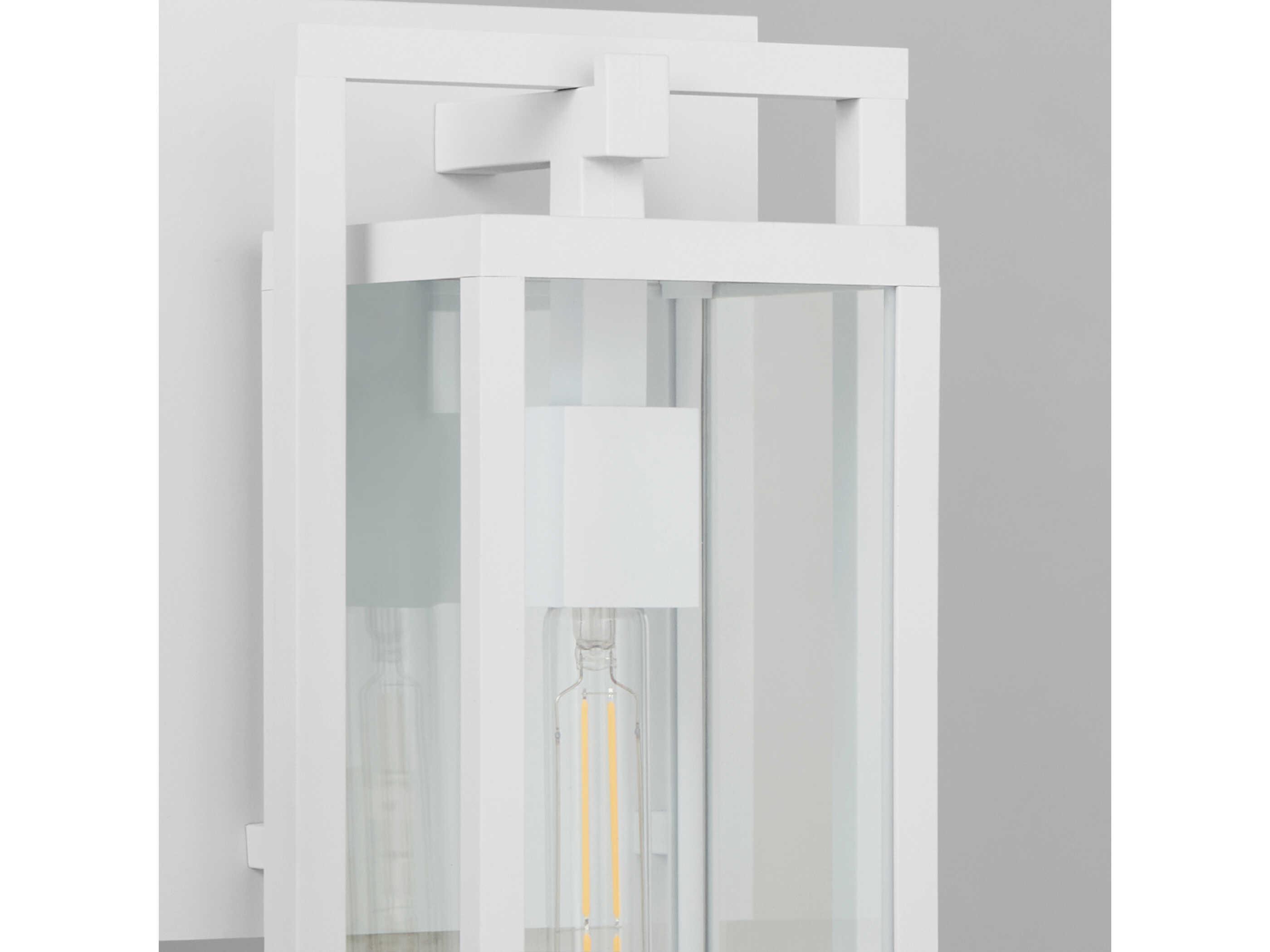 Quorum Marco 1-Light Outdoor Wall Light