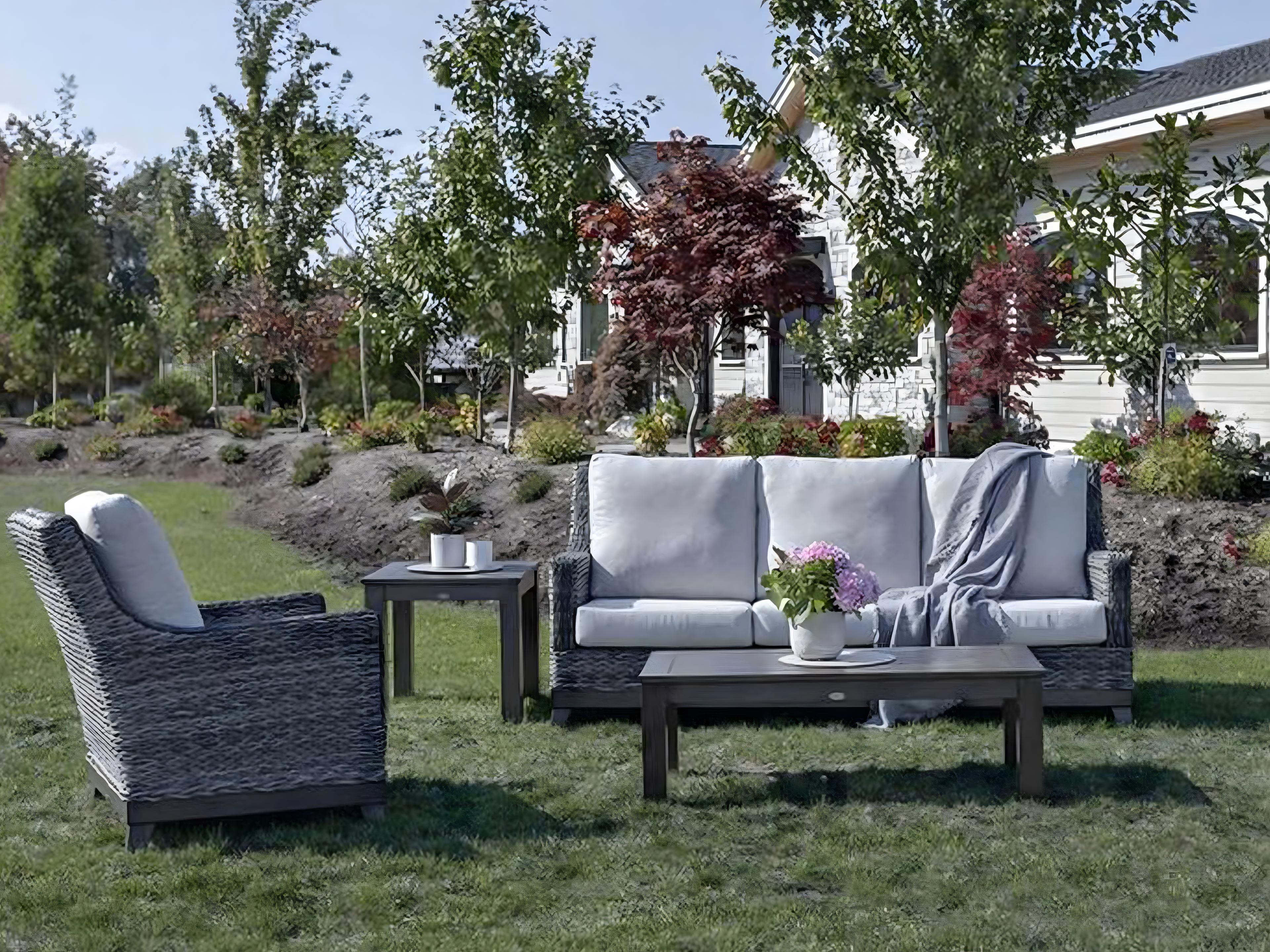 Ratana Boston Silver Ash Grey Aluminum Cushion Sofa