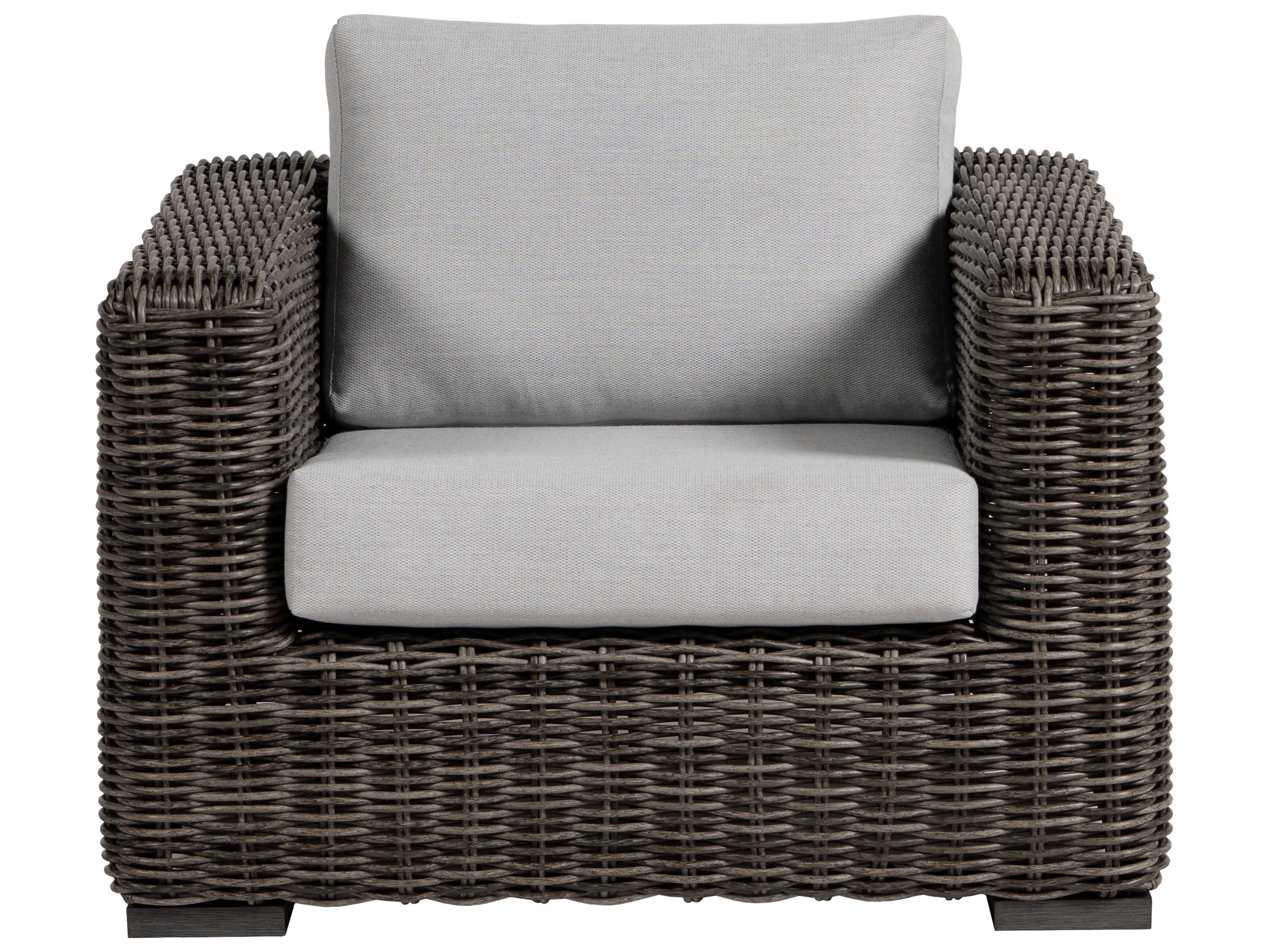 Ratana Cubo Aluminum Cushion Lounge Chair