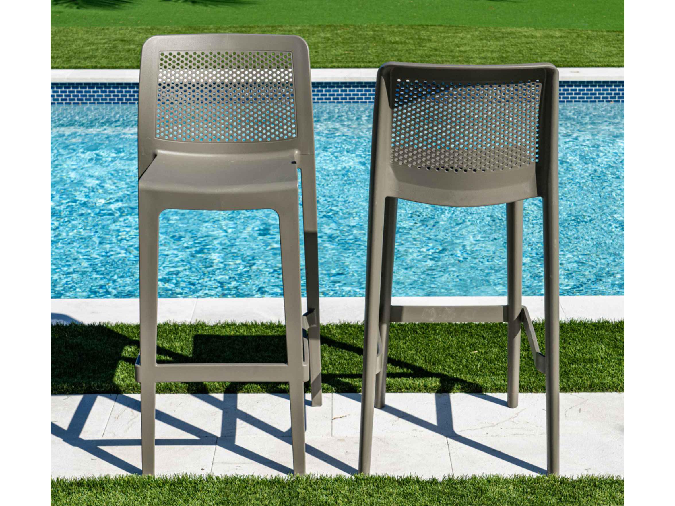 Rainbow Outdoor Lisa Brown Polypropylene Bar Stool