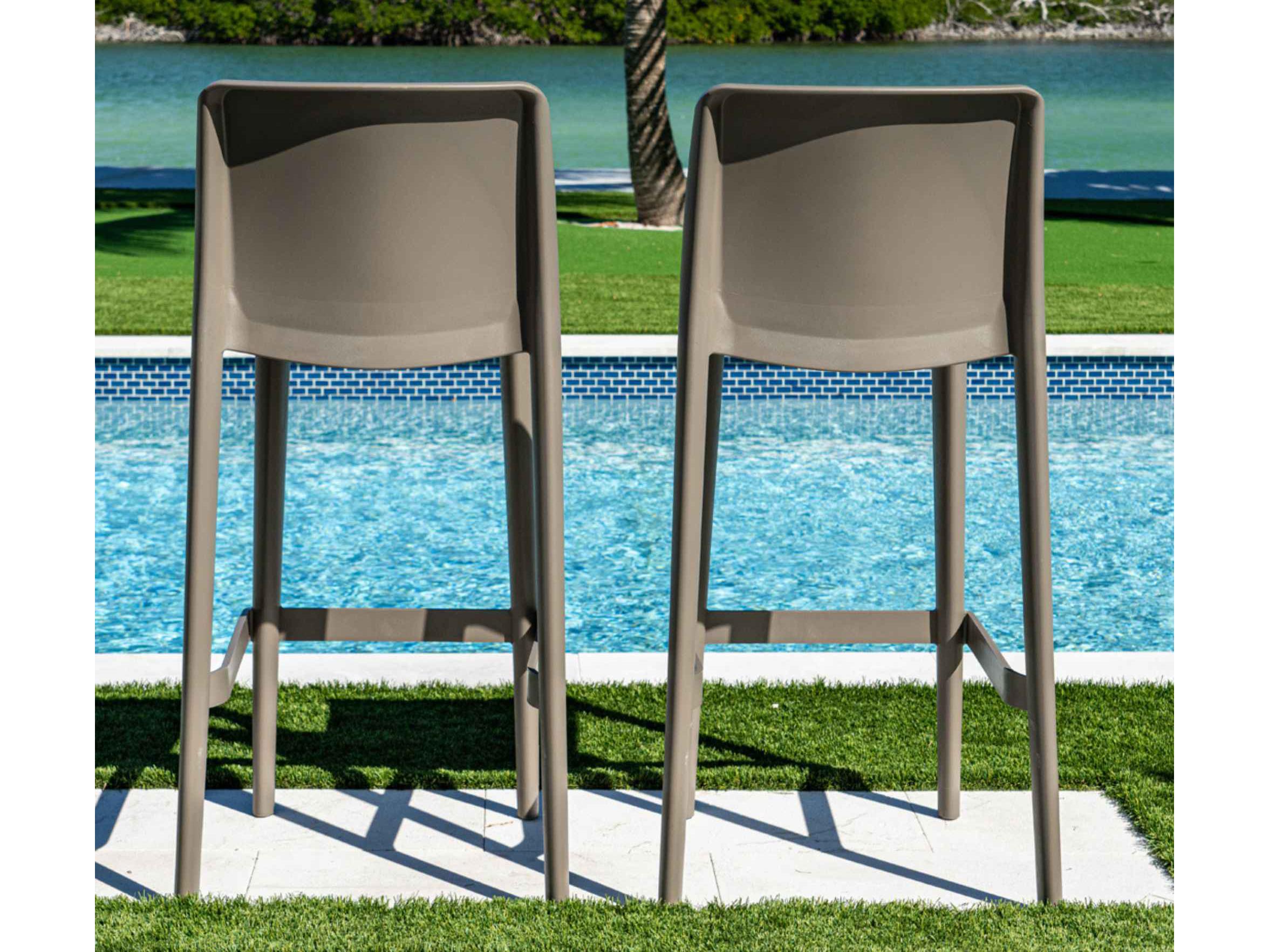 Rainbow Outdoor Luna Brown Polypropylene Bar Stool