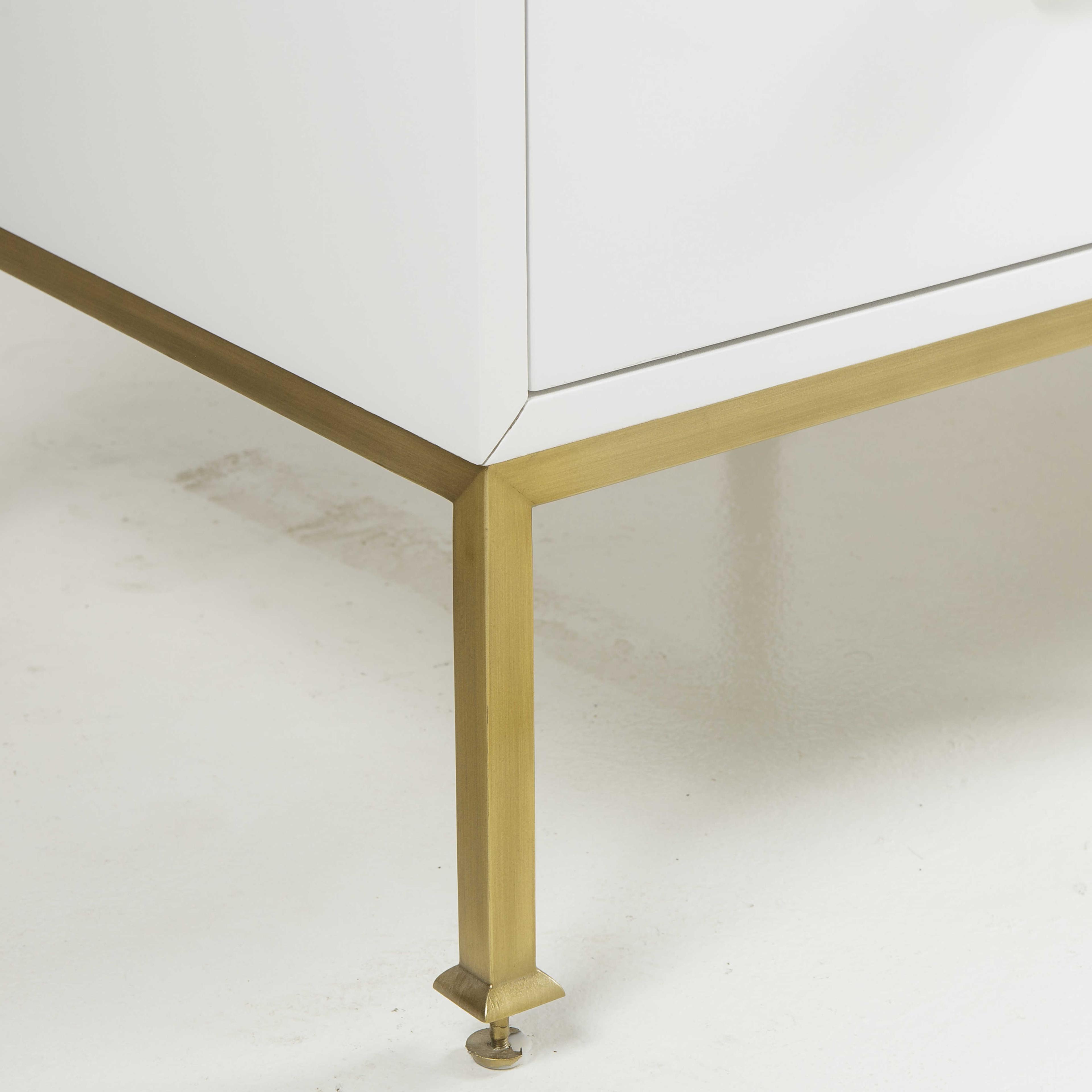 Sonder Living Formal Eloquent White Lacquer With Brass Accent Gold Poplar Wood Chest