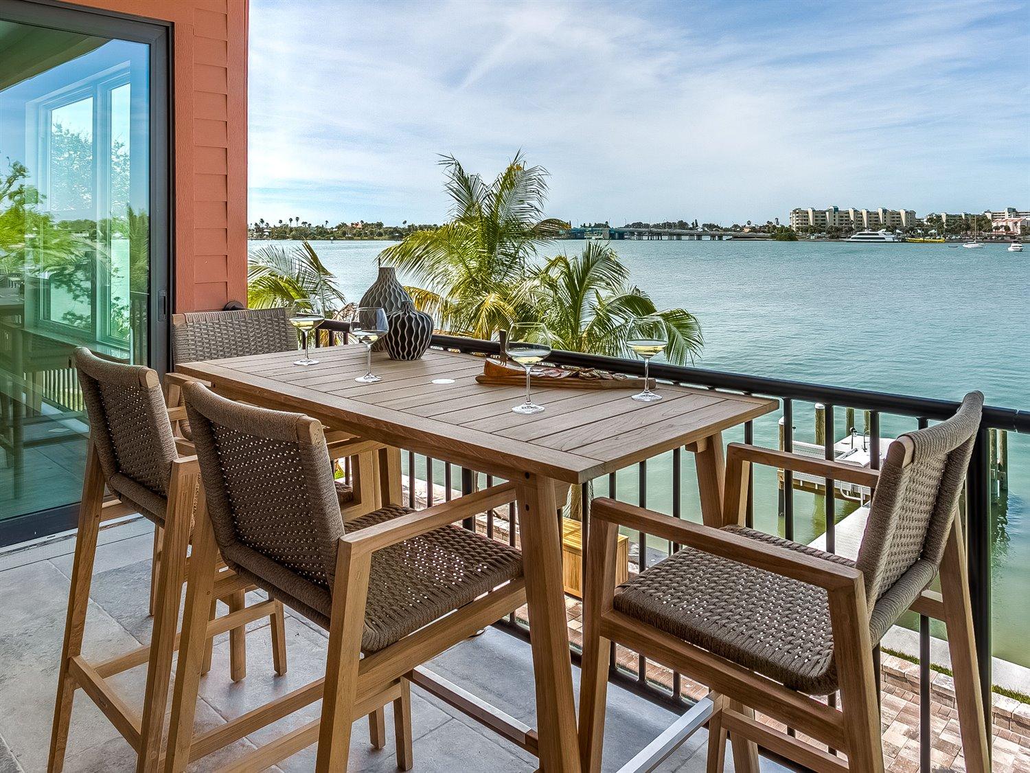 Royal Teak Collection Admiral Bar Set