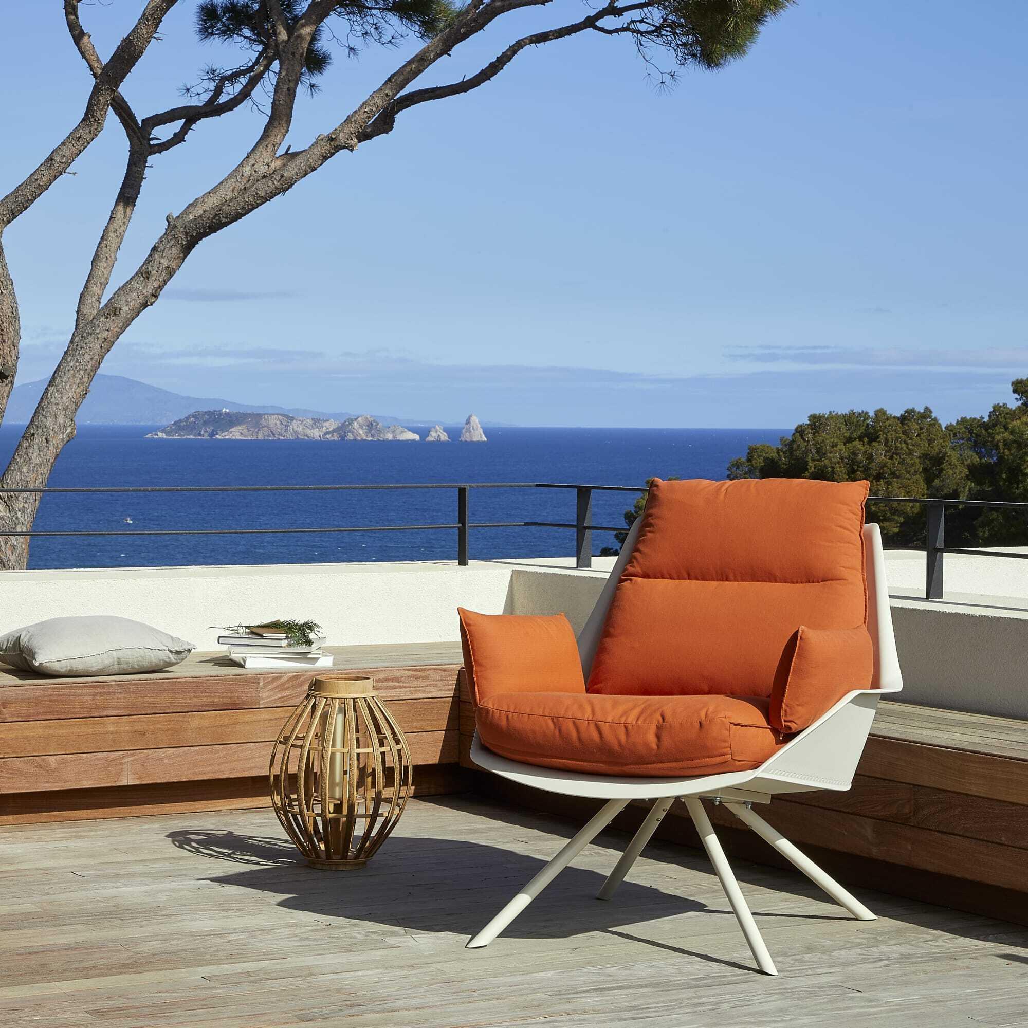 Resol Anou Lounge Chair Peach