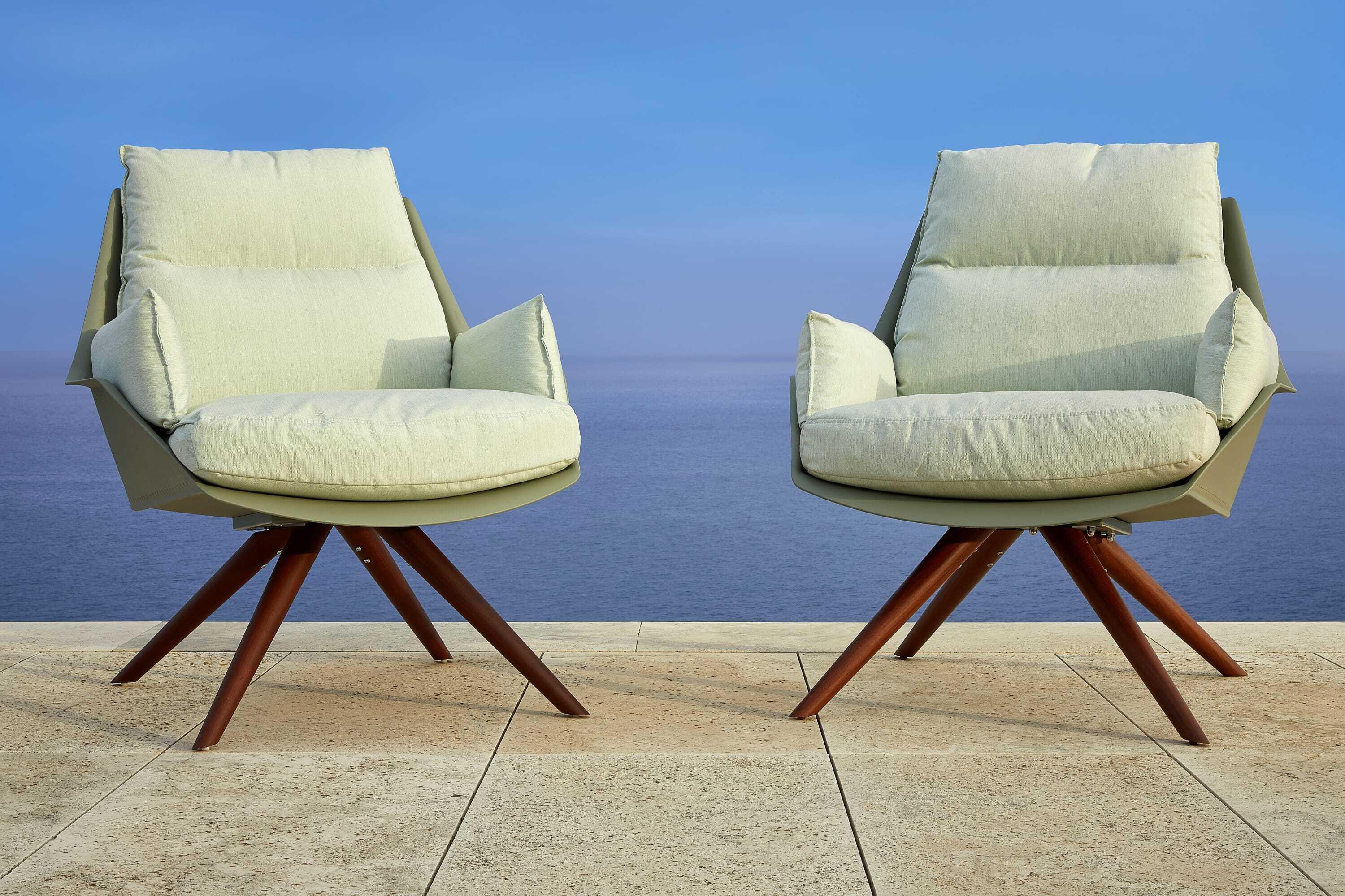 Resol Anou Wood Lounge Chair Peach