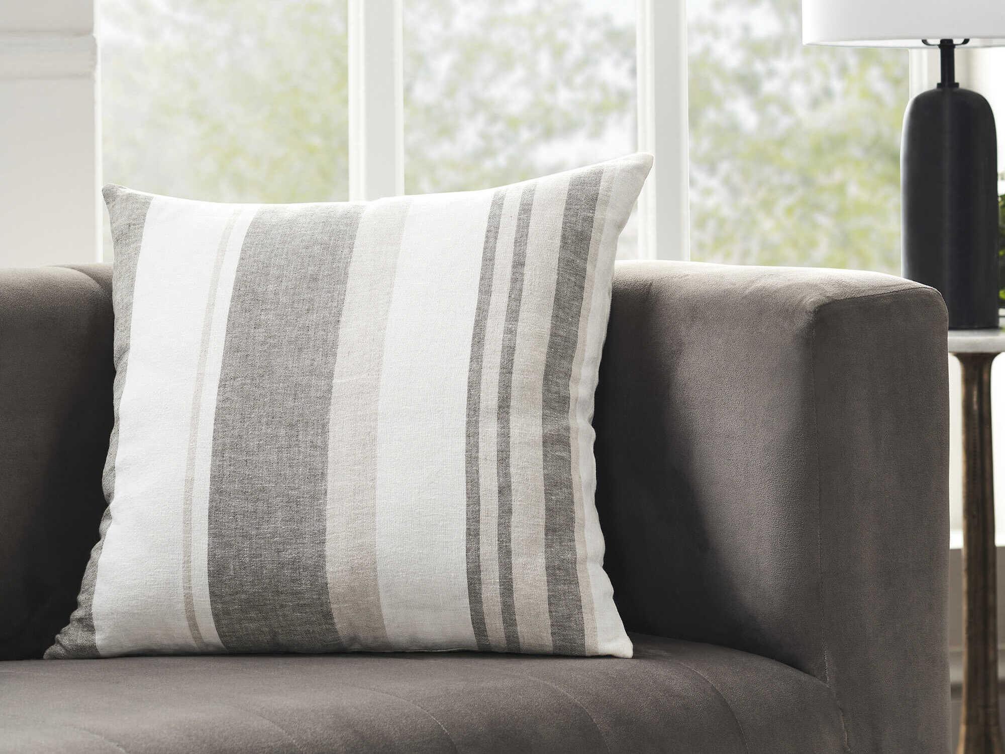 Renwil Cassidy Indoor Pillow