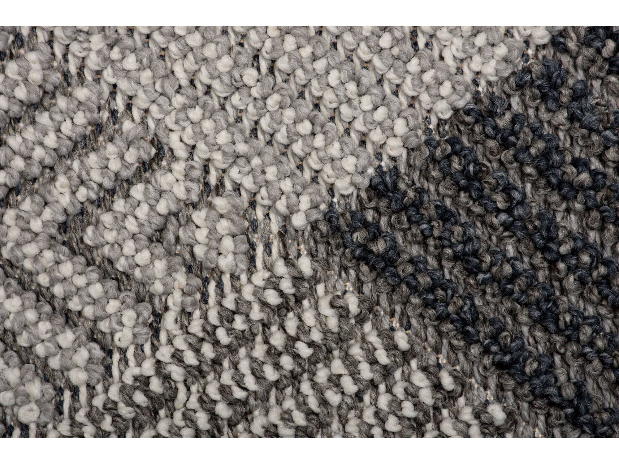 Renwil Ambrose Geometric Area Rug