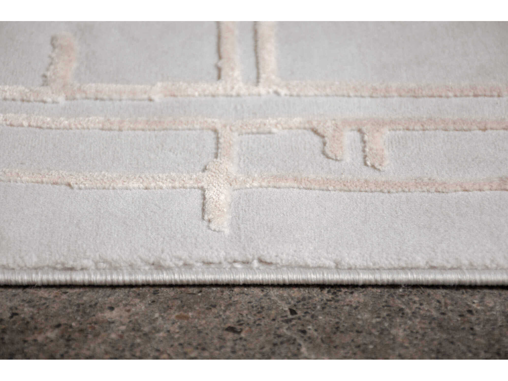 Renwil Ariella Abstract Area Rug