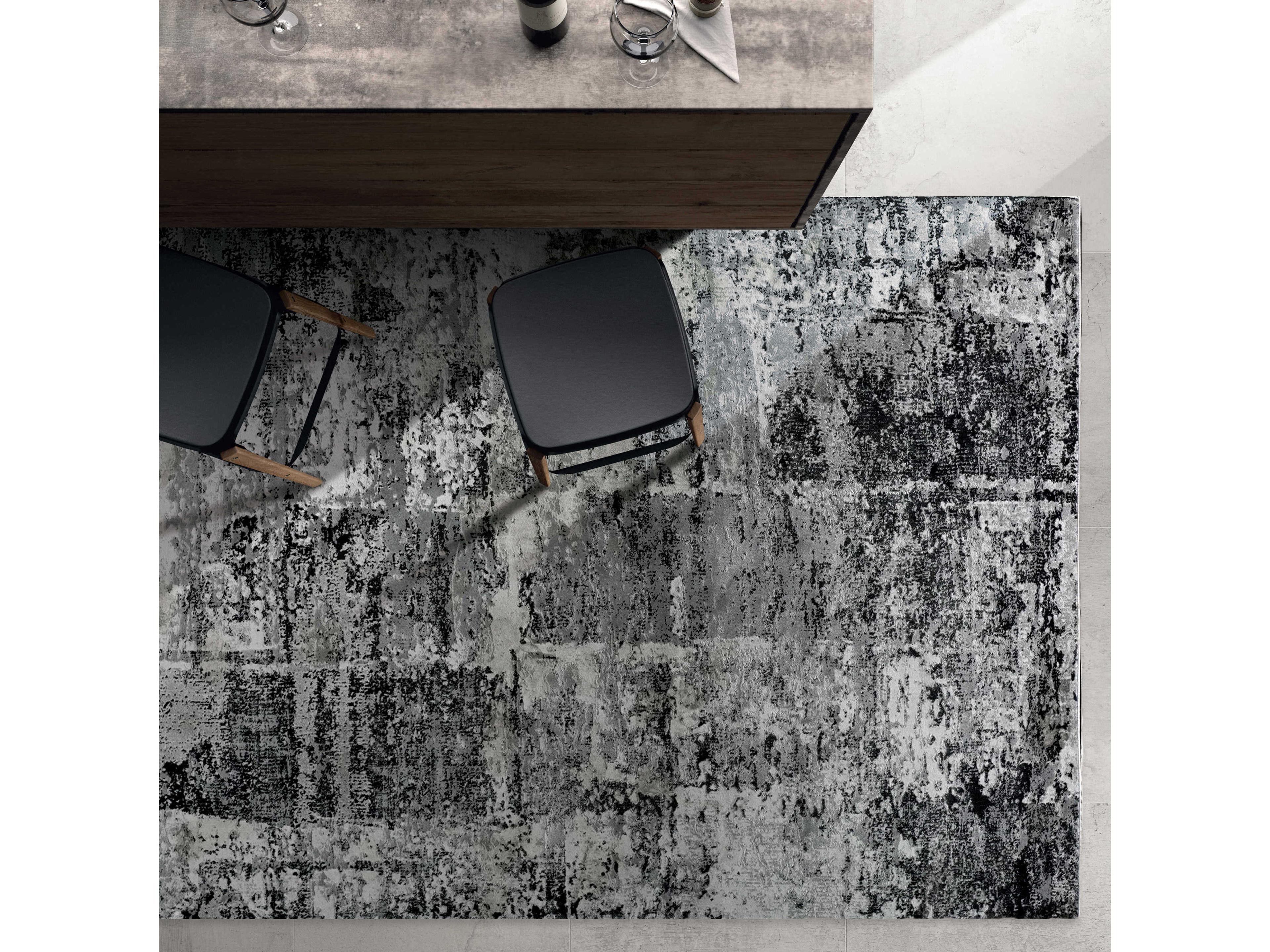 Renwil Ariella Abstract Area Rug