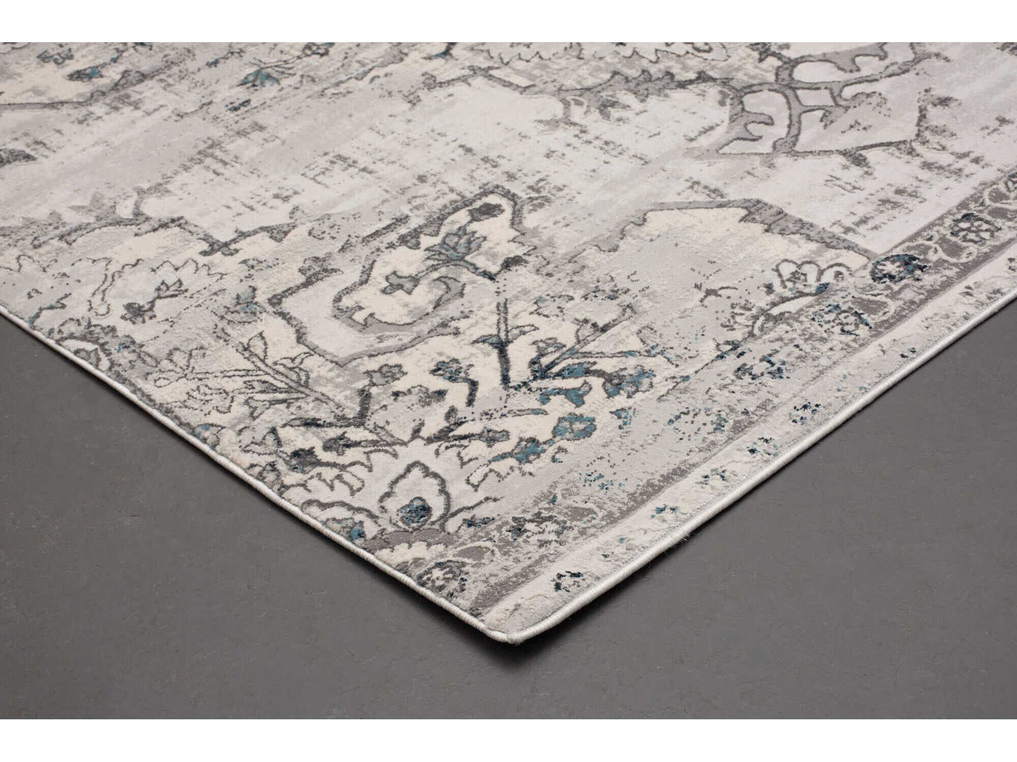 Renwil Ariella Floral Area Rug