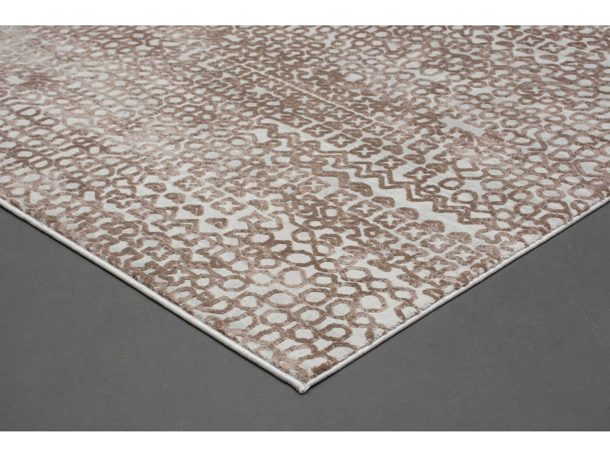 Renwil Ariella Abstract Area Rug