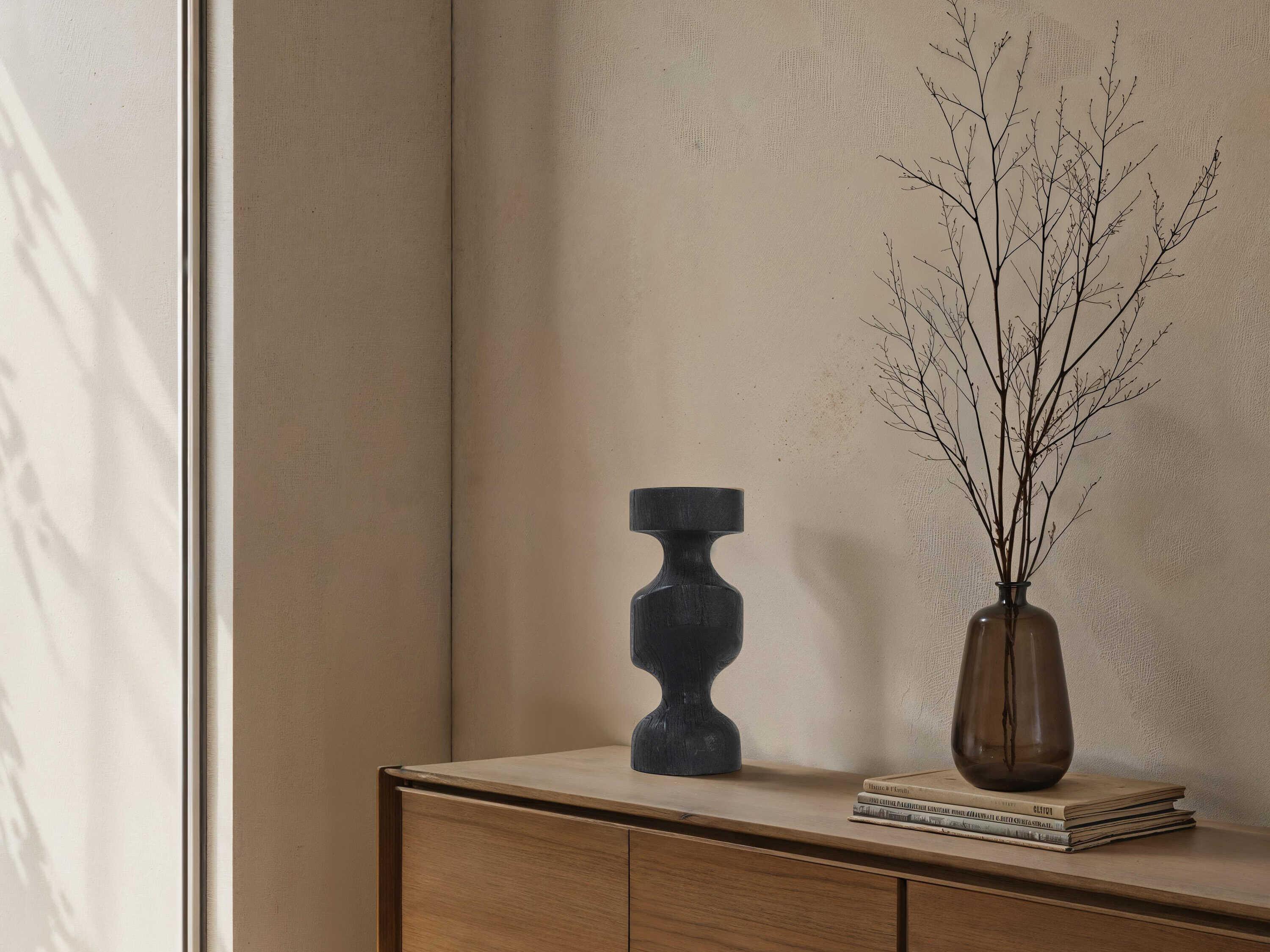 Renwil Severn Black Statue