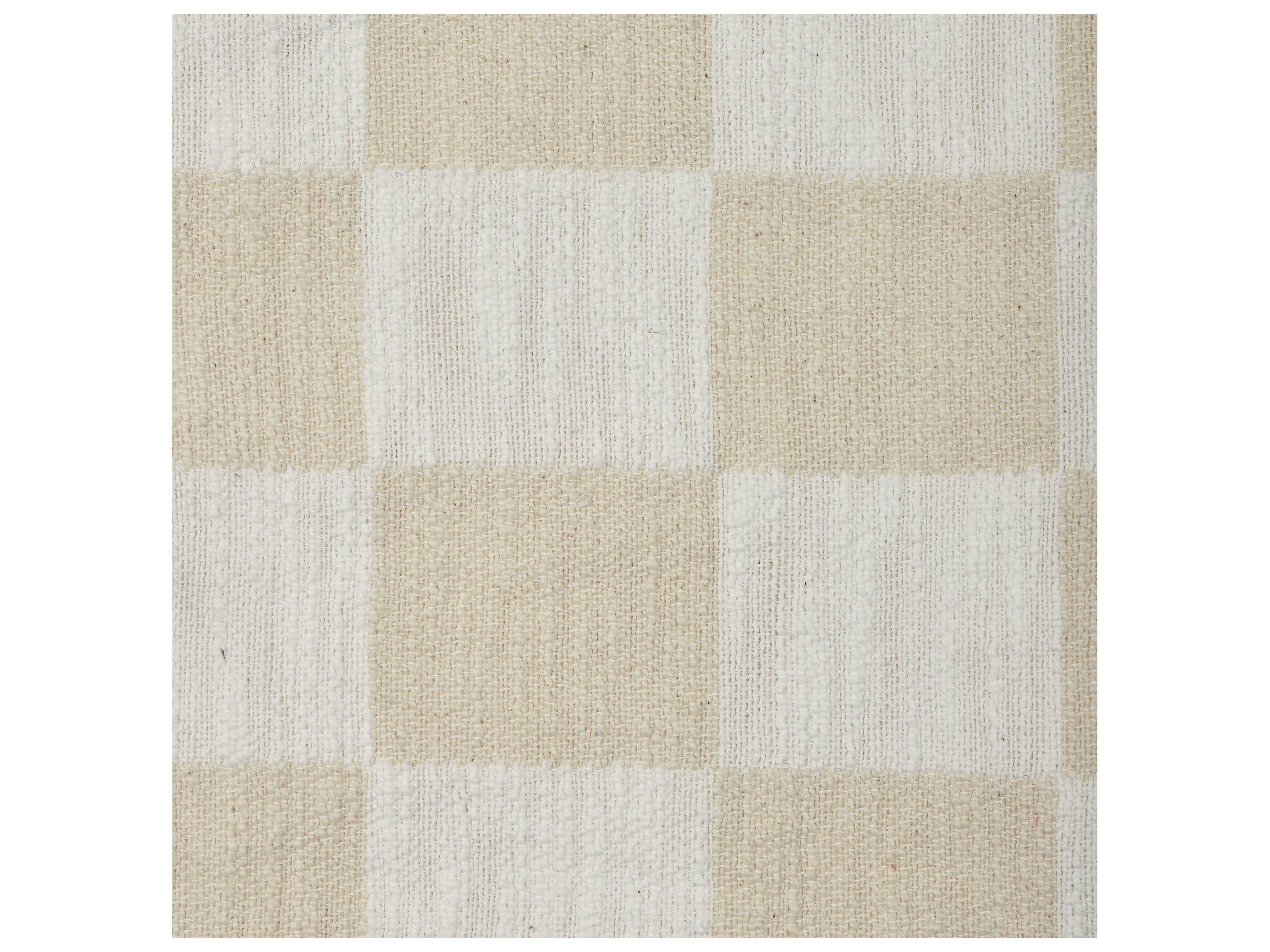 Renwil Grandi Throw Blanket