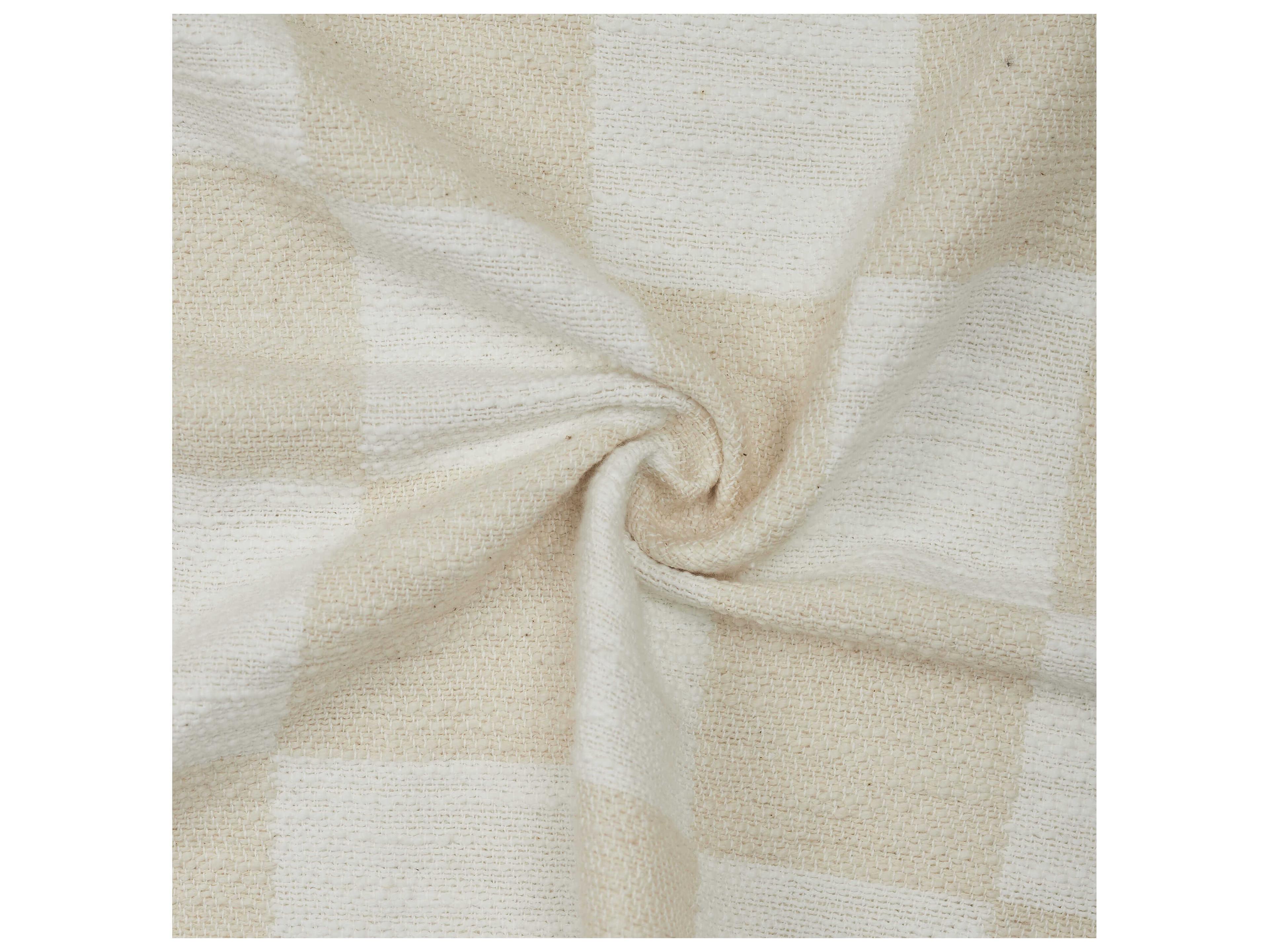 Renwil Grandi Throw Blanket