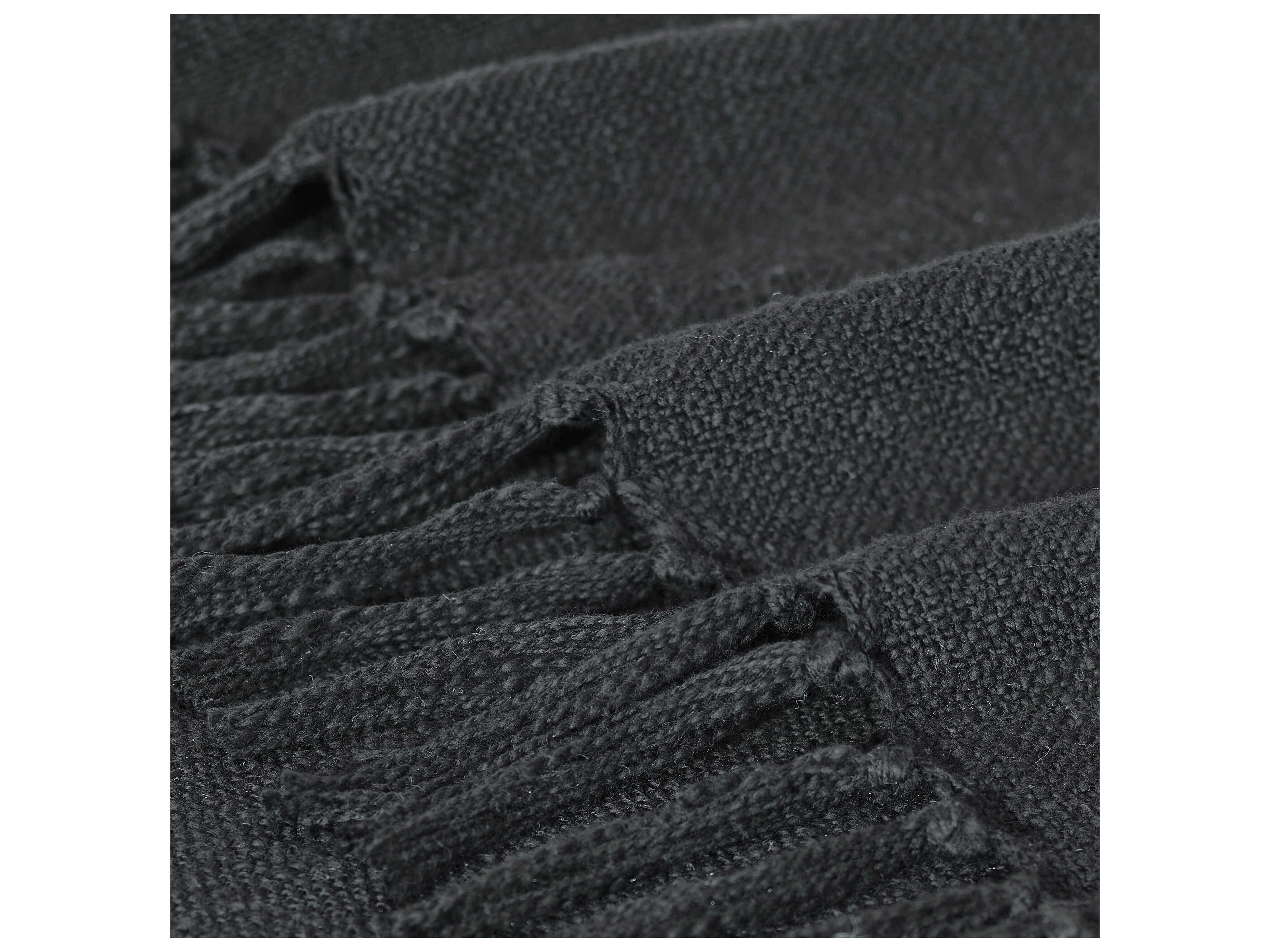 Renwil Carnelia Throw Blanket