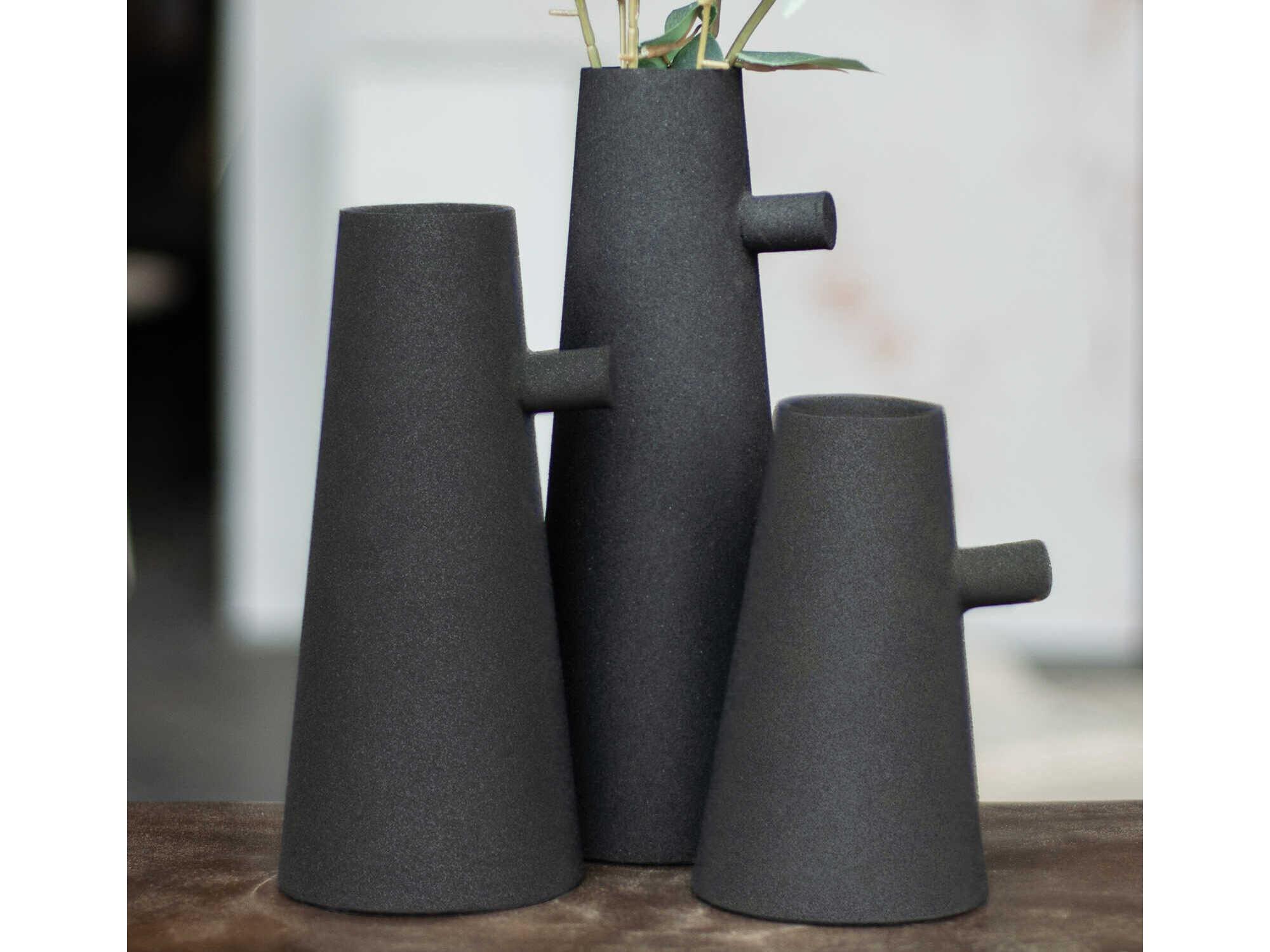 Renwil Aflynta Matte Black Vase