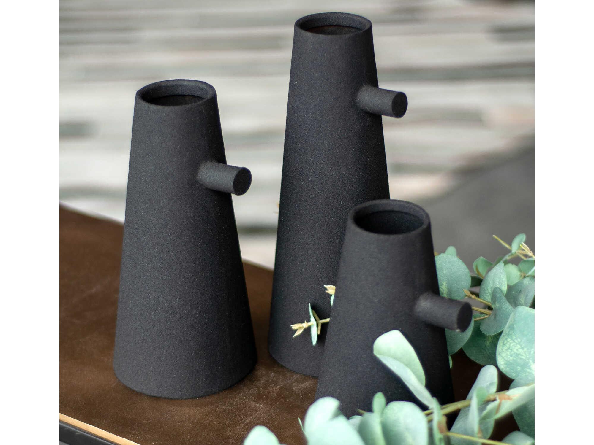 Renwil Aflynta Matte Black Vase