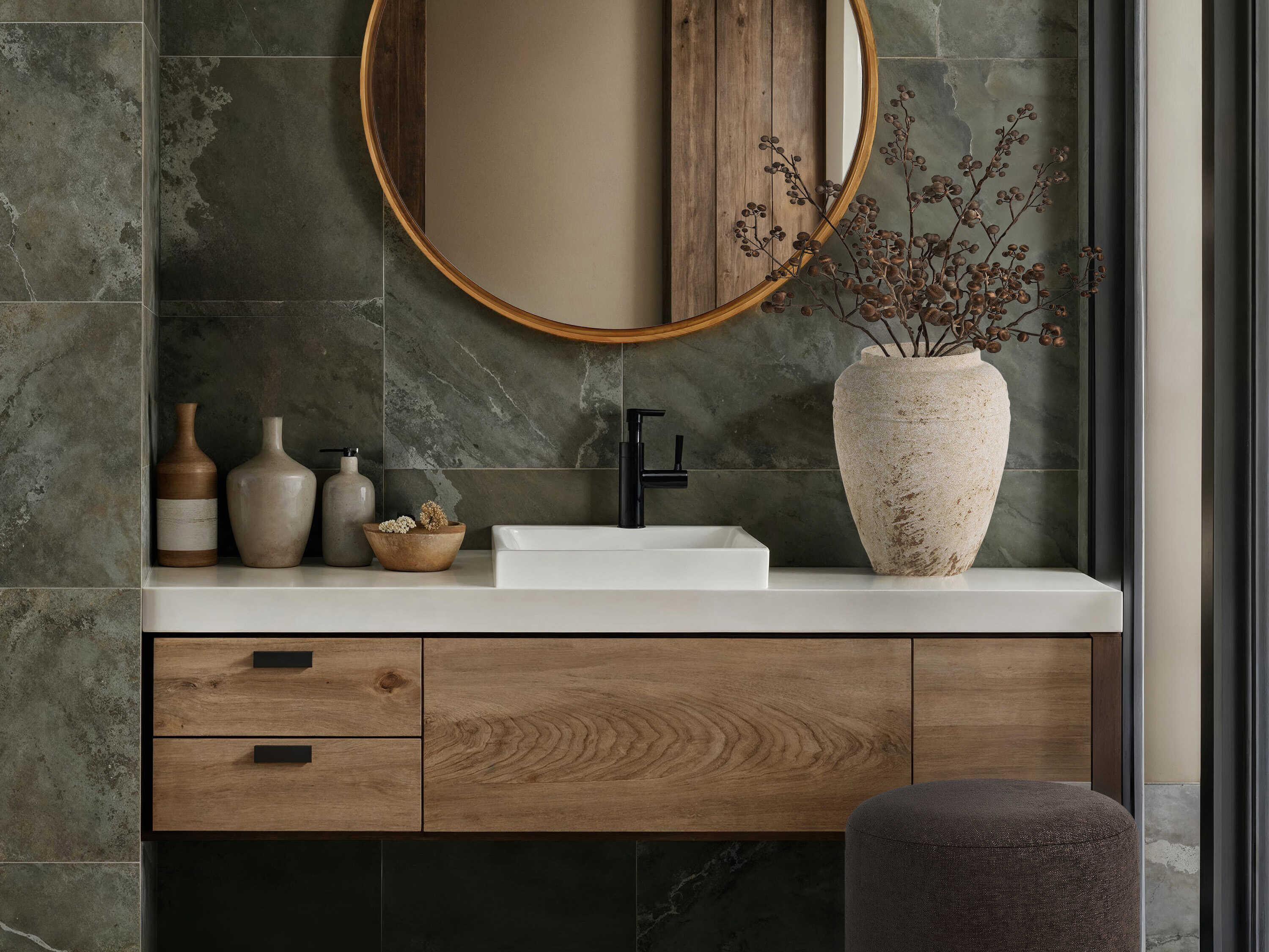 Renwil Beckton Antique Beige Vase