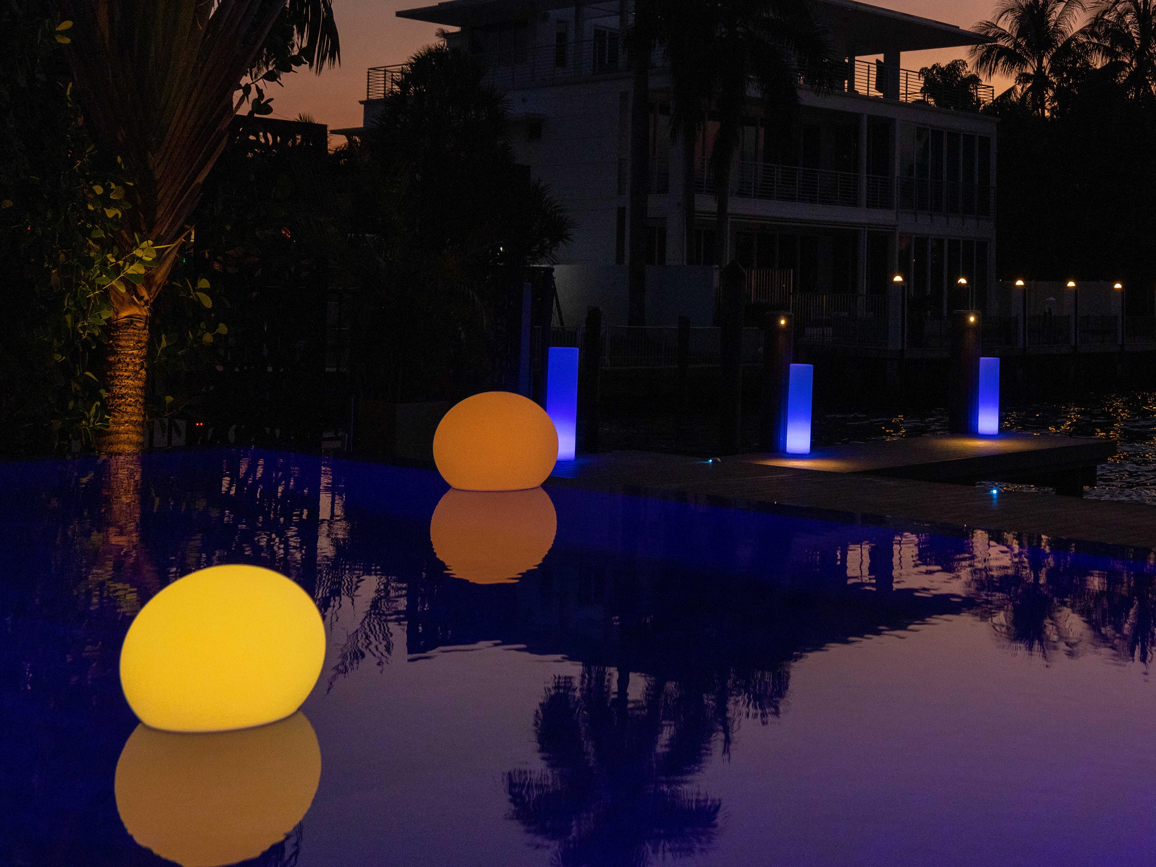 Smart & Green Flatball Bluetooth Outdoor LED Light