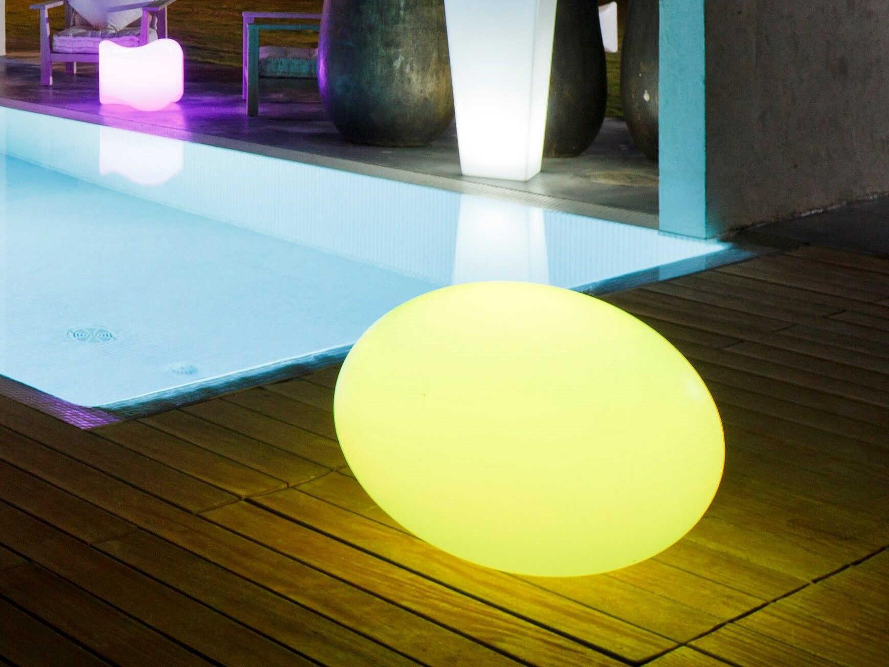 Smart & Green Original Flatball-XL Bluetooth Outdoor LED Light