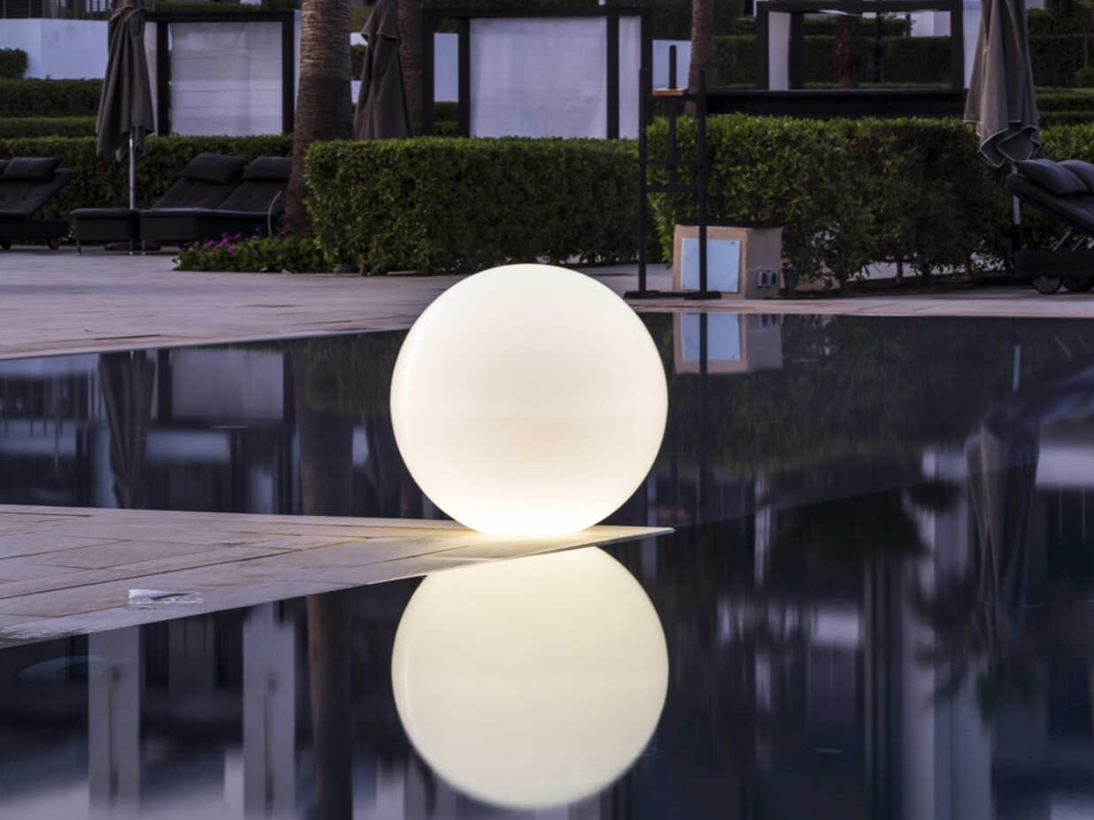 Smart & Green Globe-L Bluetooth Outdoor LED Light