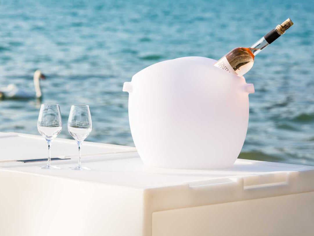 Smart & Green Original So Fresh Bluetooth Outdoor LED Light Champagne Cooler