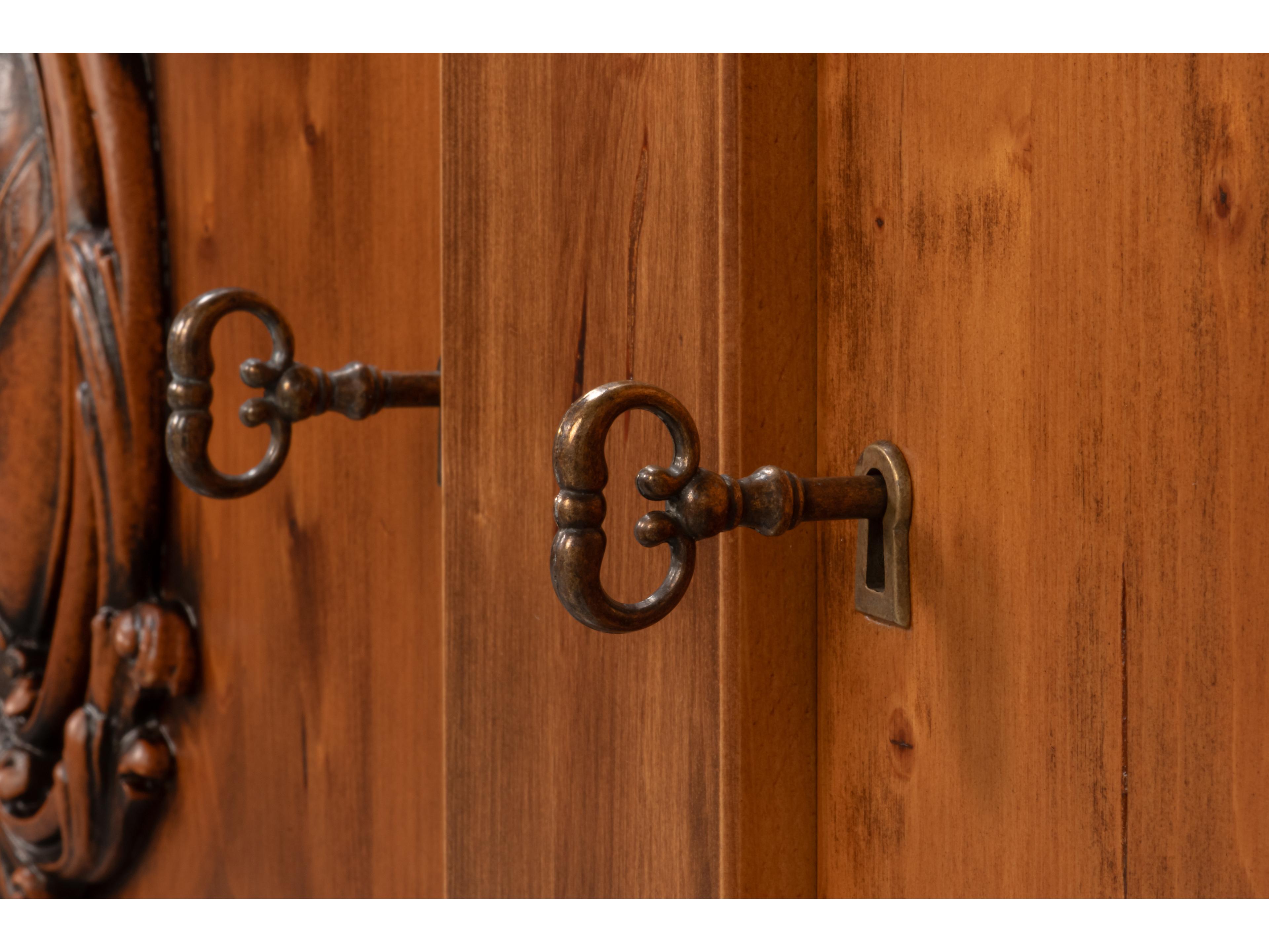 Sarreid Ltd Crested Pine Wood Display Cabinet