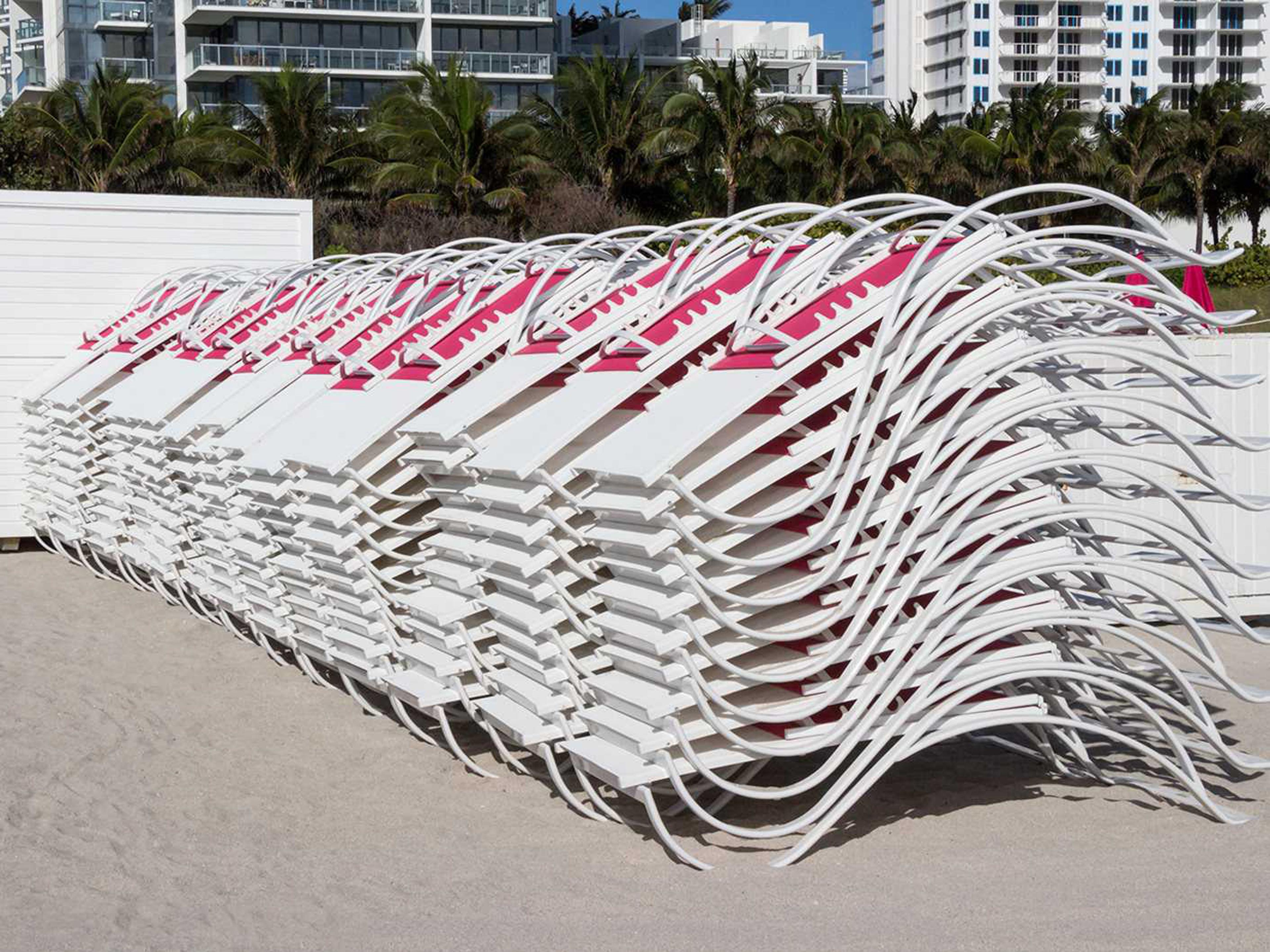 Decoscape Atlantic Aluminum Sling Lounge Set