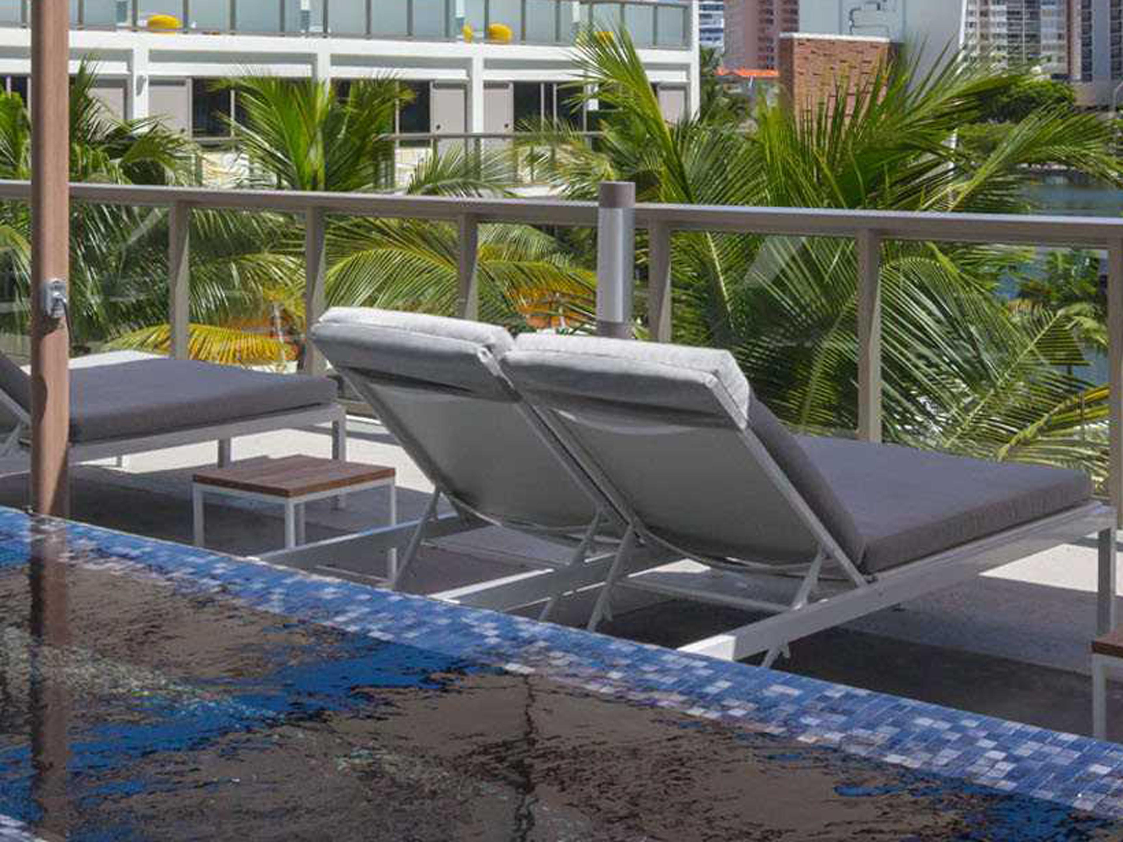 Decoscape Fusion Aluminum Sling Lounge Set