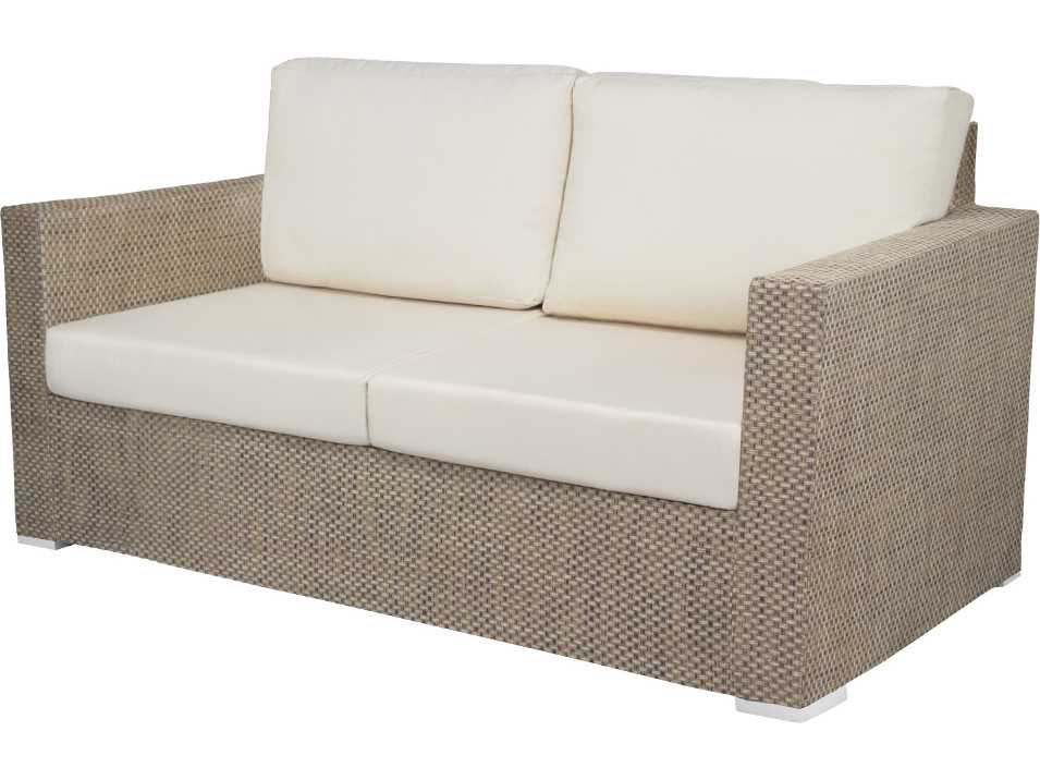 Decoscape Lucaya Quick Ship Wicker Loveseat