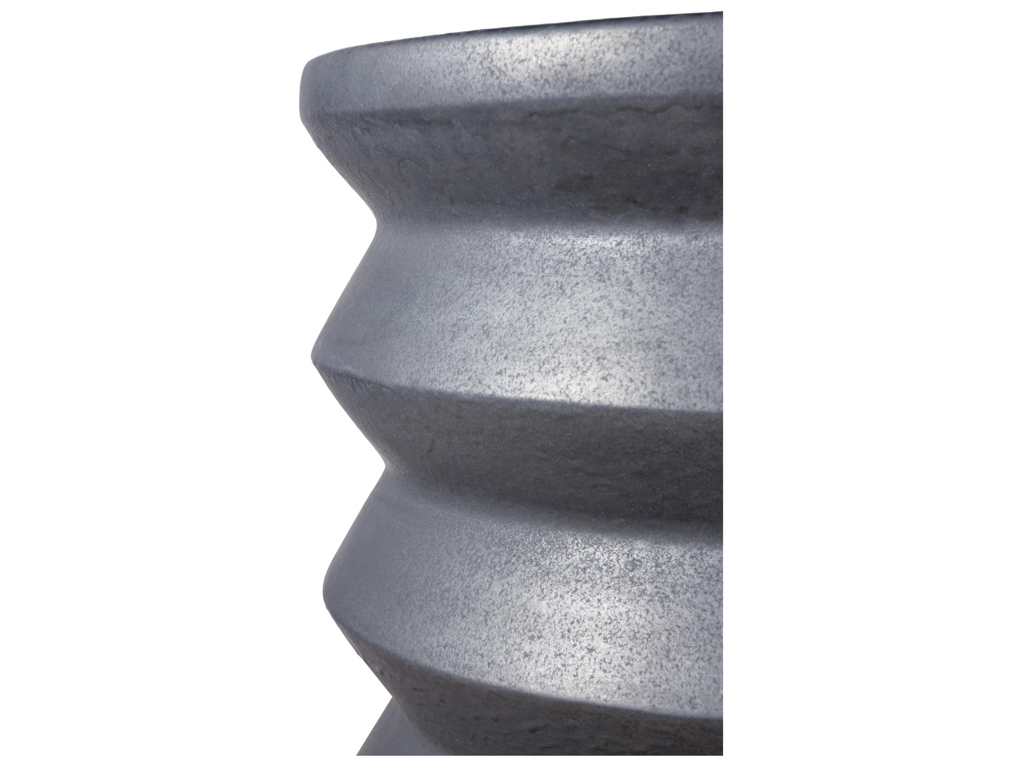 Seasonal Living Provenance Signature Ceramic Round Outdoor End Table