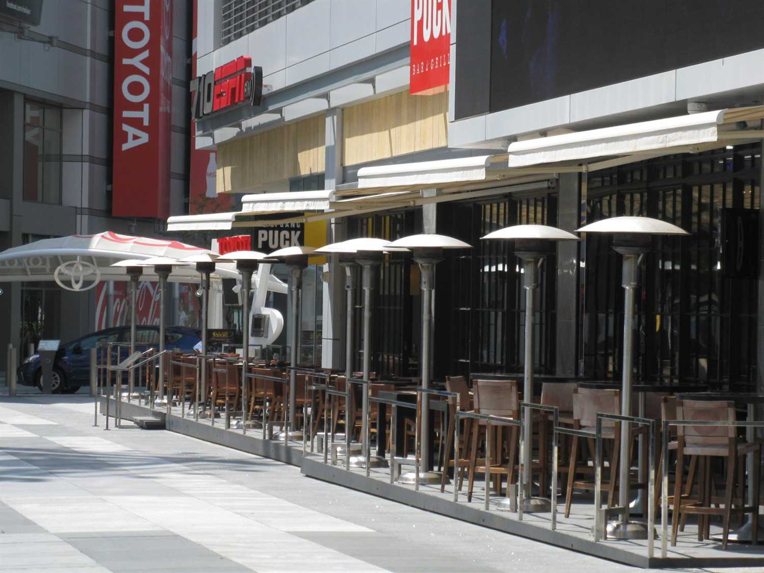 Sunglo Stainless Steel Portable Natural Gas Patio Heater